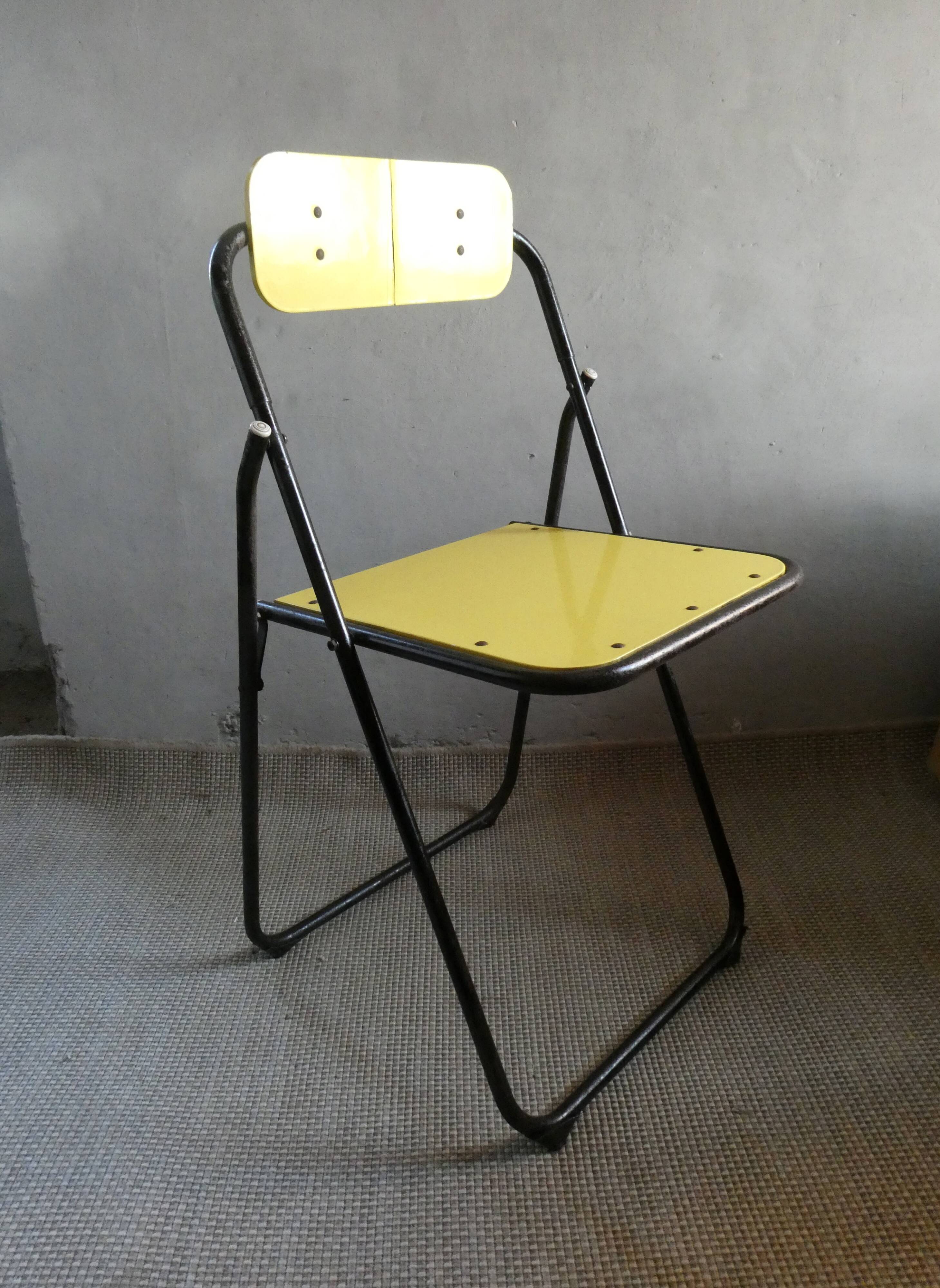 Chaise pliante de la marque Lallemand, vers 1970