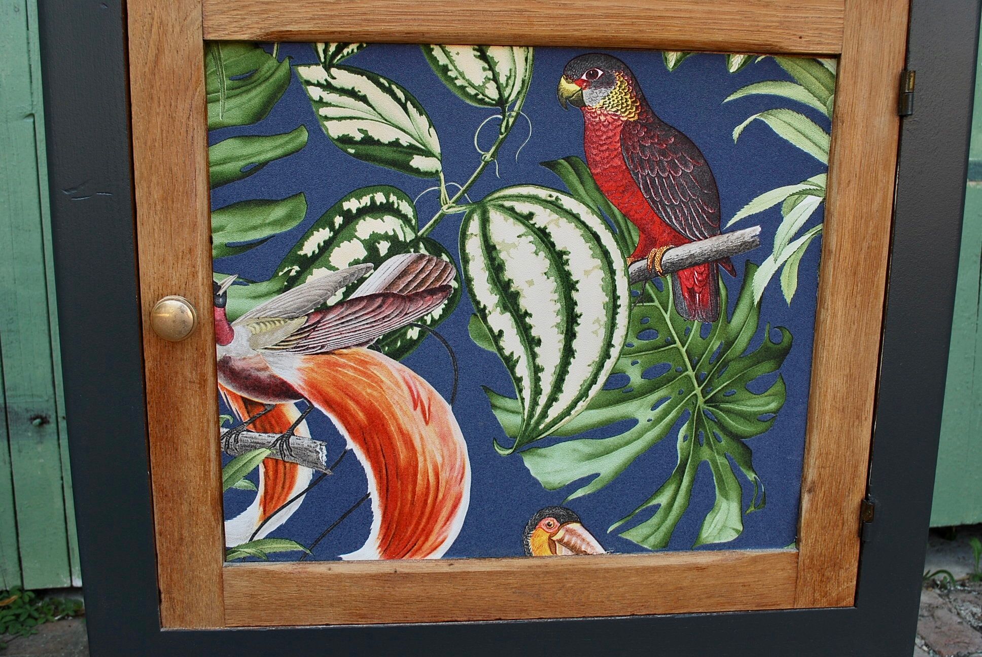 Buffet Mado renovated blue night