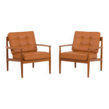 Rare Grete Jalk teak lounge chairs in aniline cognac leather for Cado