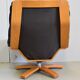 Leather and beech relaxation chair - 1970 / 1980