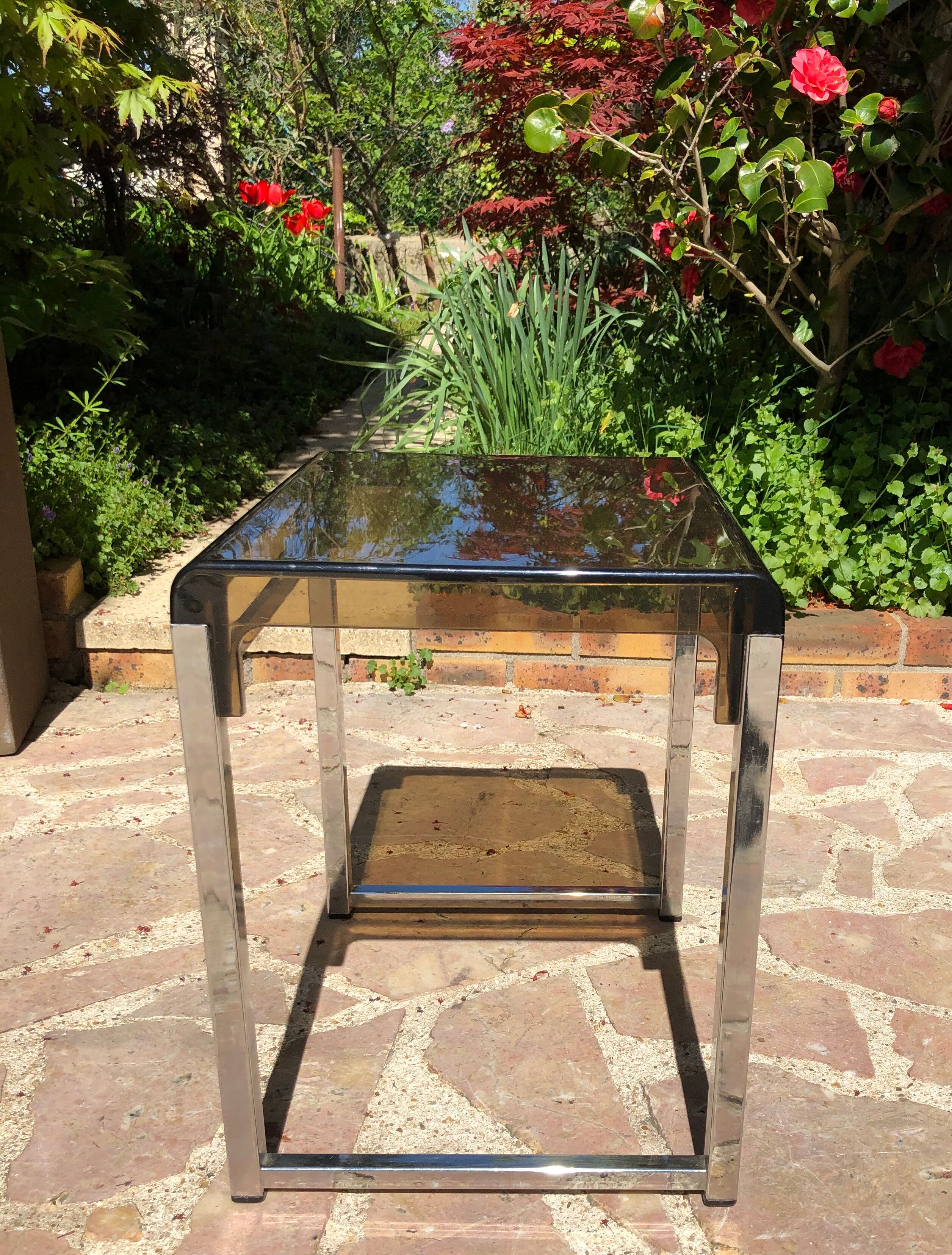 Small table - Sofa tip