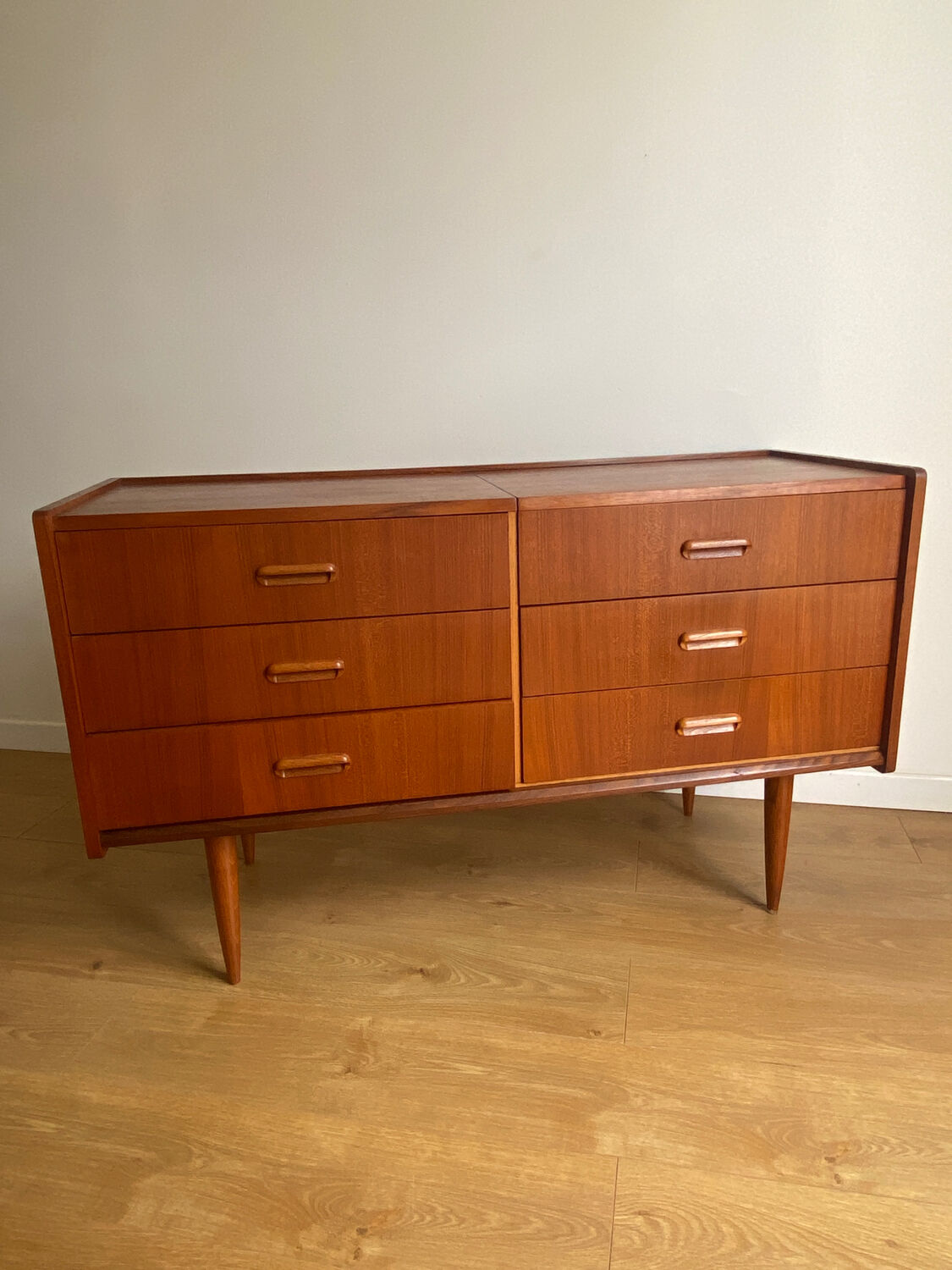 Vintage hairdresser 60s