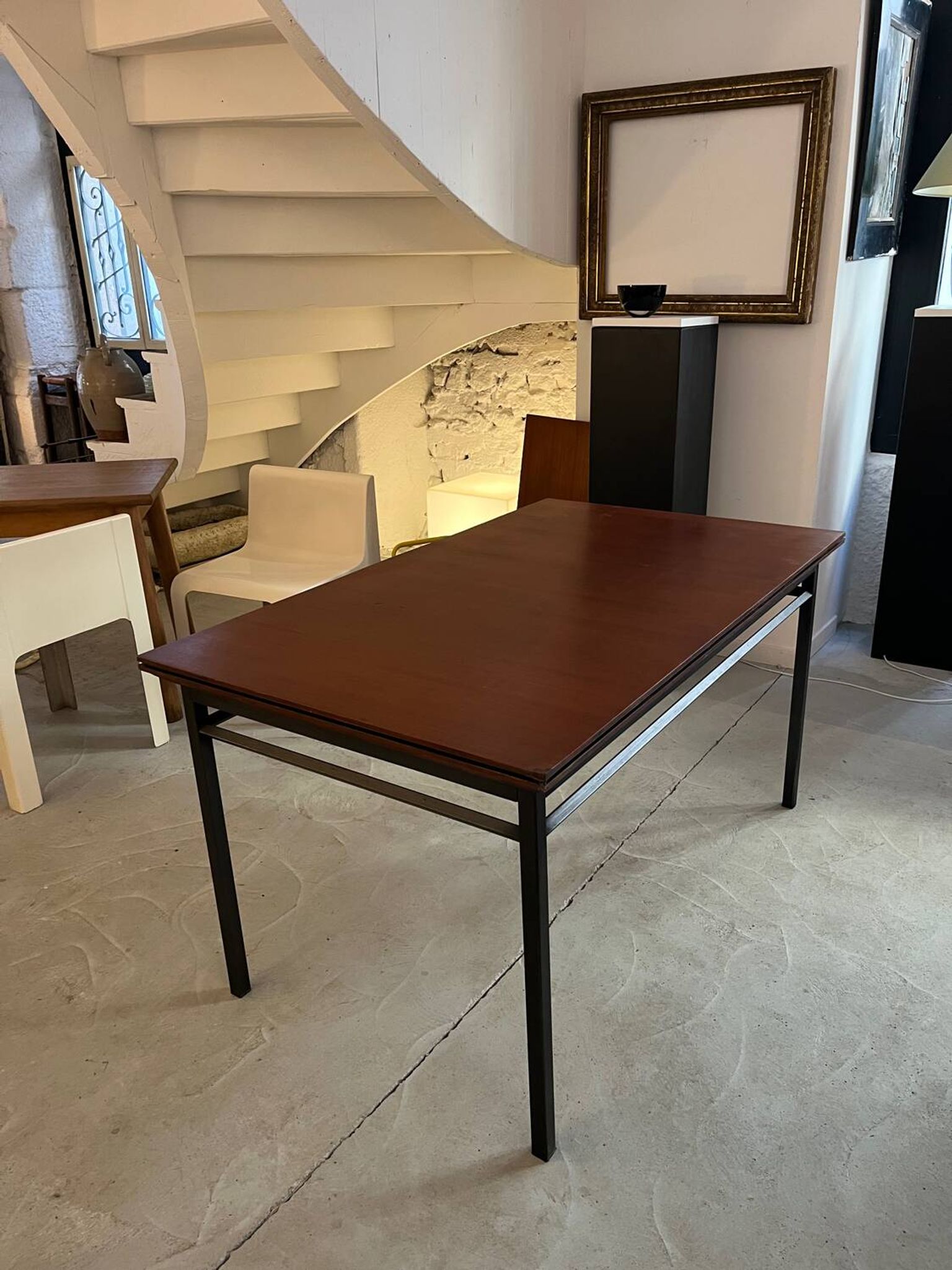 Mahogany table from the 1950s