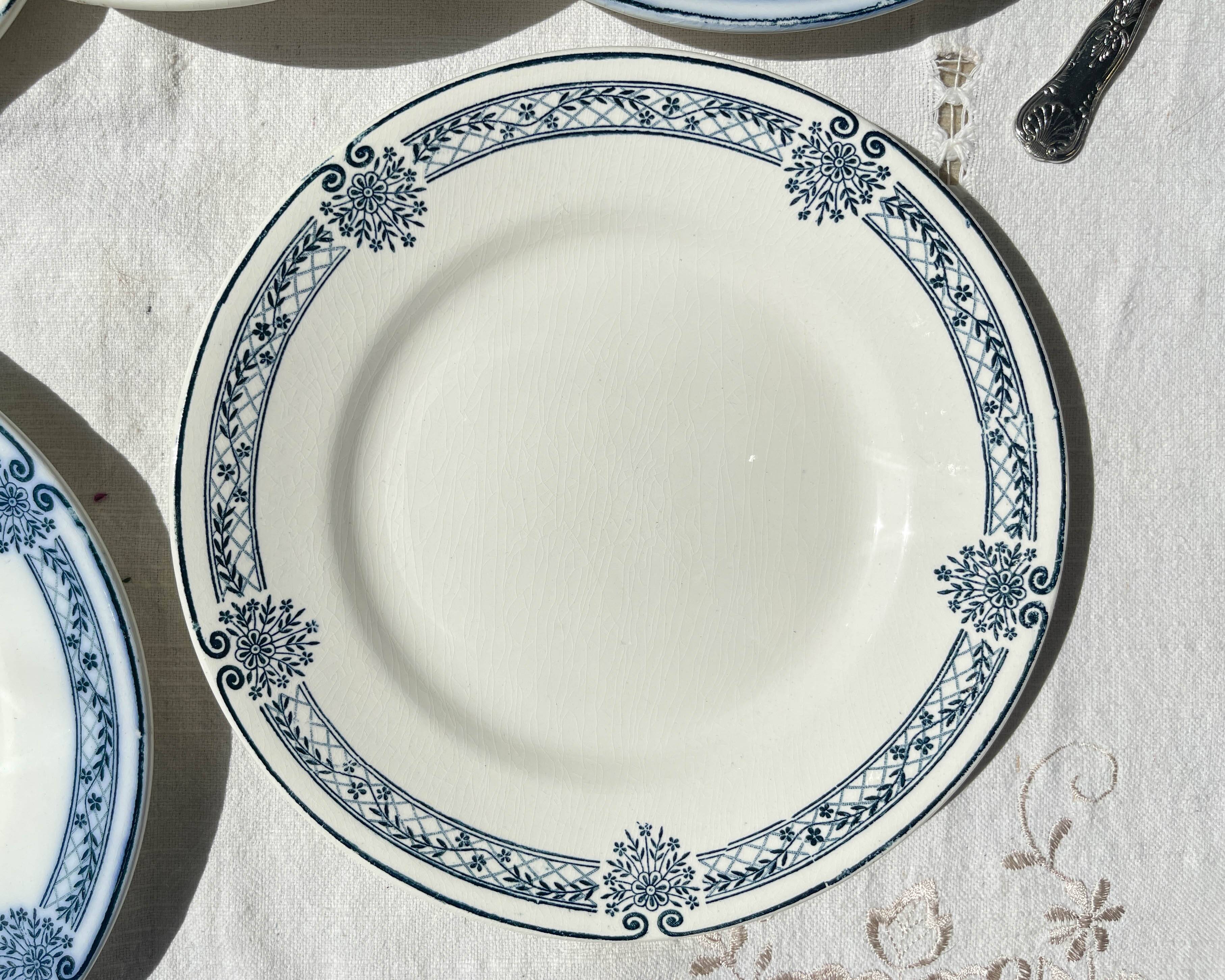 6 Small Plates Blue Iron Earth Salins Arbois Ennege model