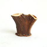 Vase en corne de cerf