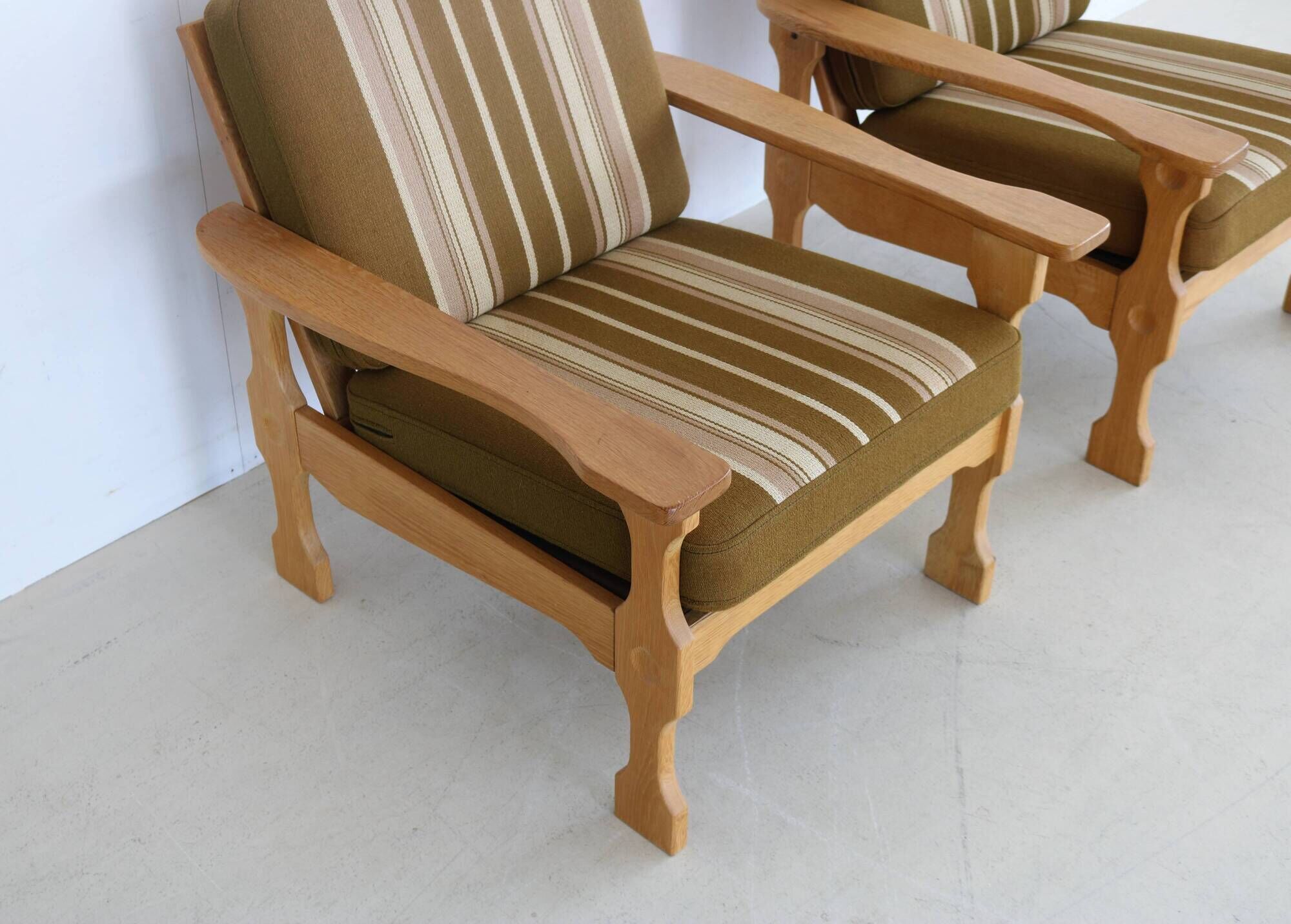 Vintage oak easy chairs |50s | danish