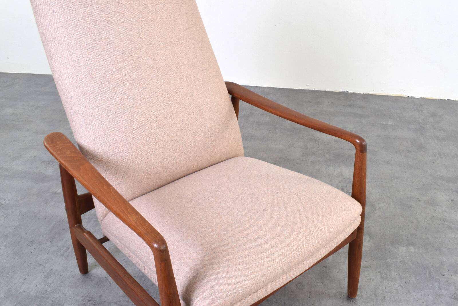 Fauteuil en teck danois du milieu du siècle par Søren Ladefoged pour SL Møbler, 1960