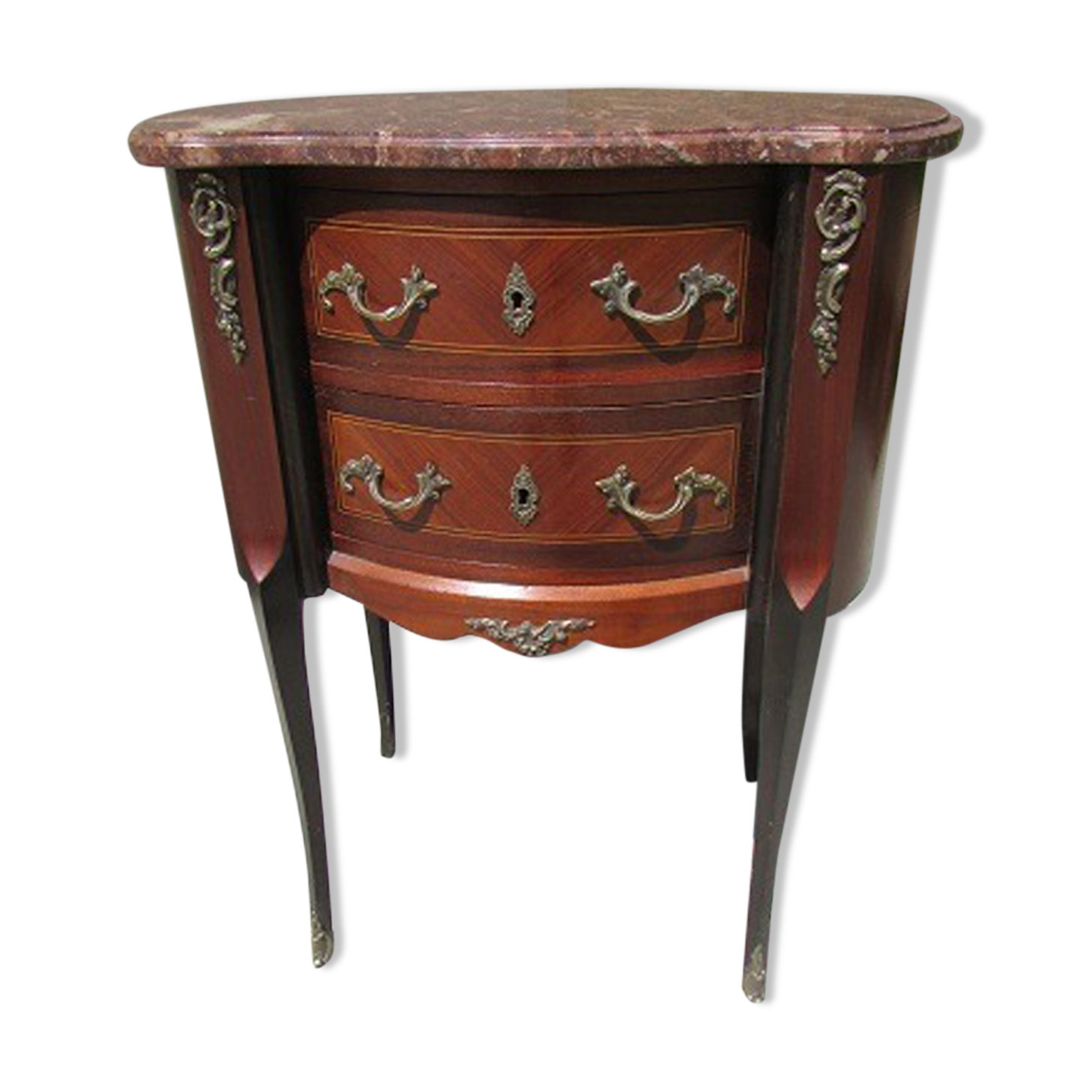 Louis XV chest of drawers