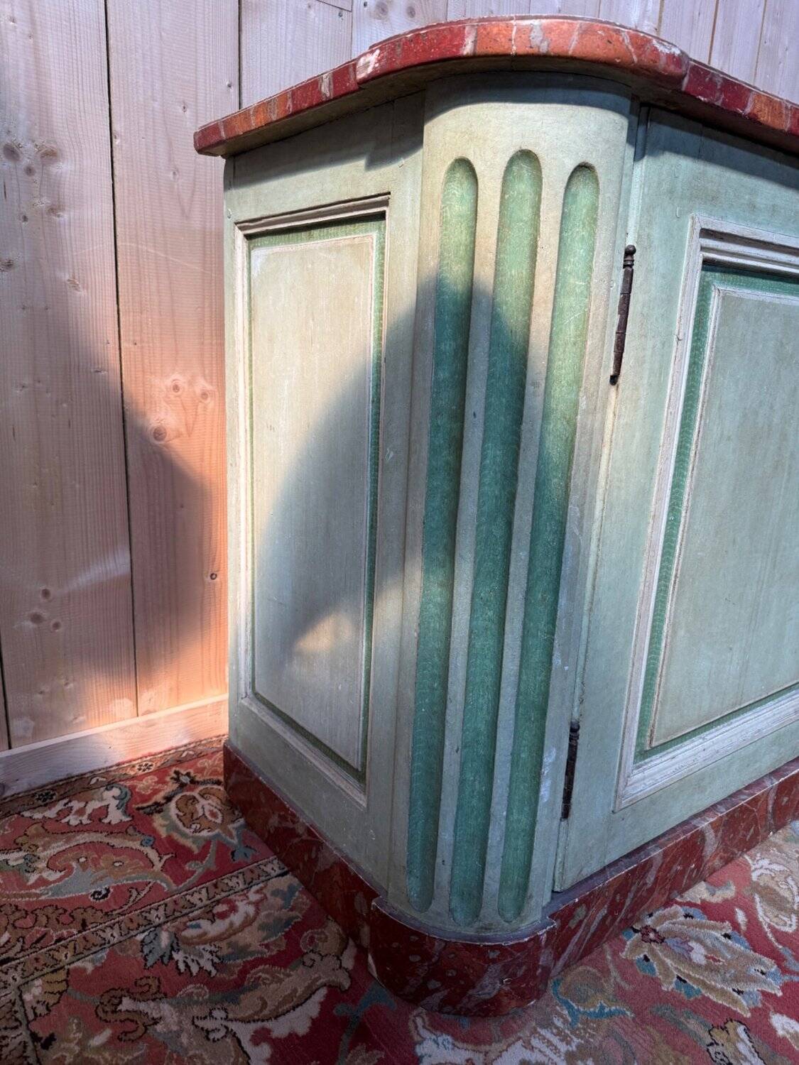 Low plinth buffet – Louis XIV period – Reclaimed wood & Faux marble