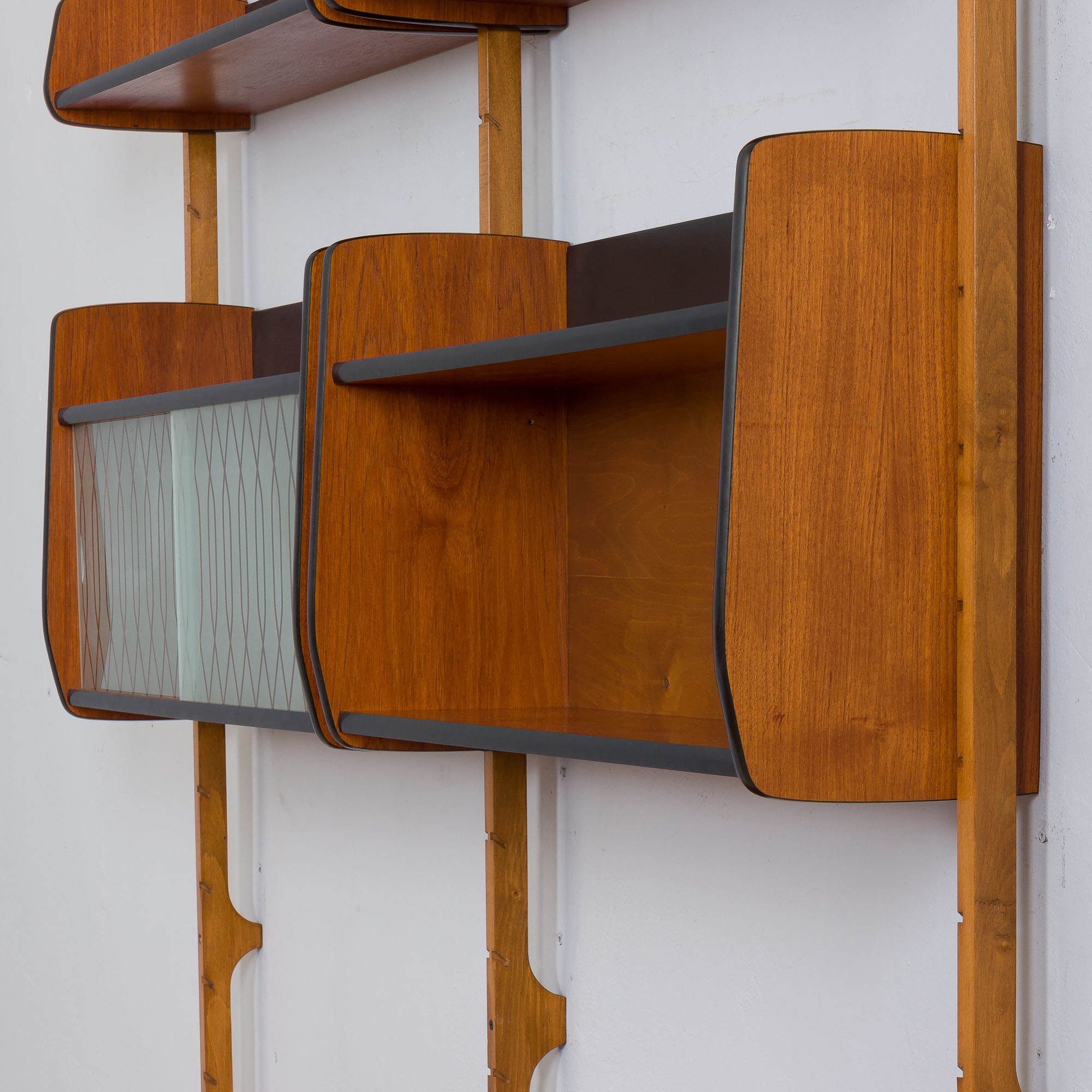 Two bay Teak Ergo Modular Wall Unit with 4 Shelves & 4 Cabinets by John Texmon for Blindheim Møbelfa