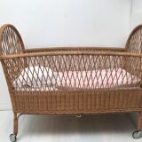 60s wicker rattan cradle bed