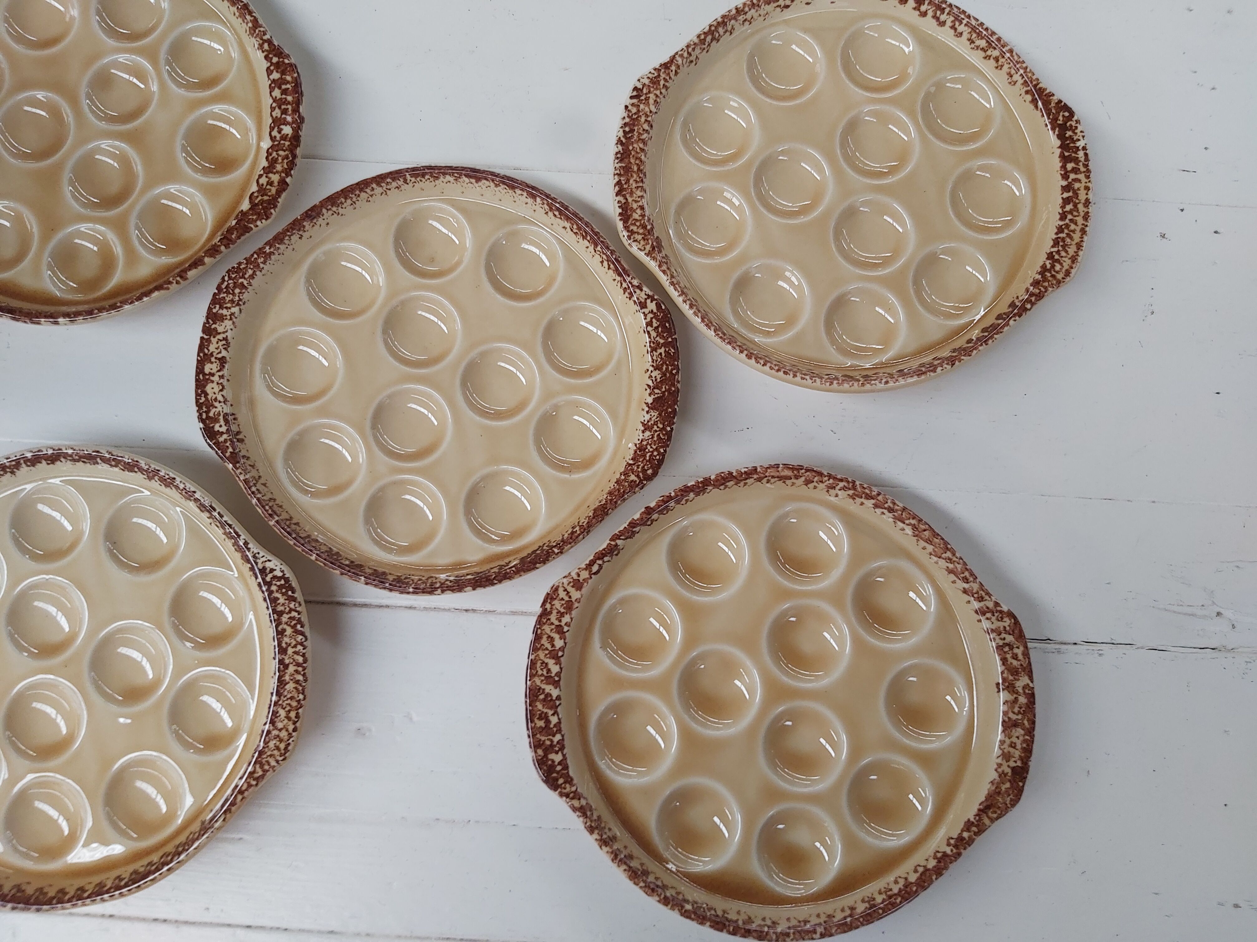 5 snail plates in Gien porcelain