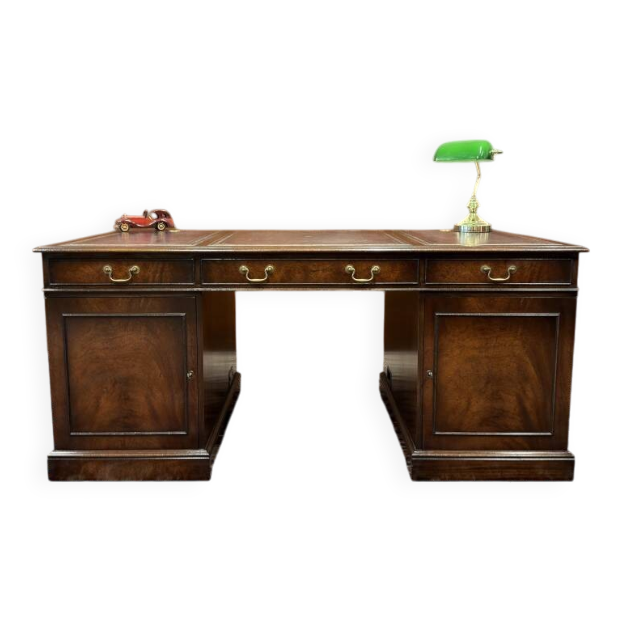 Classic English Chesterfield Desk