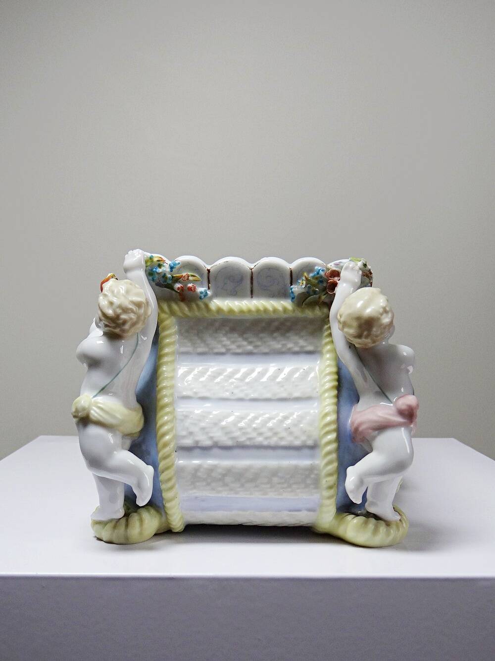 Small antique German porcelain planter Putti 19th century Meissen style