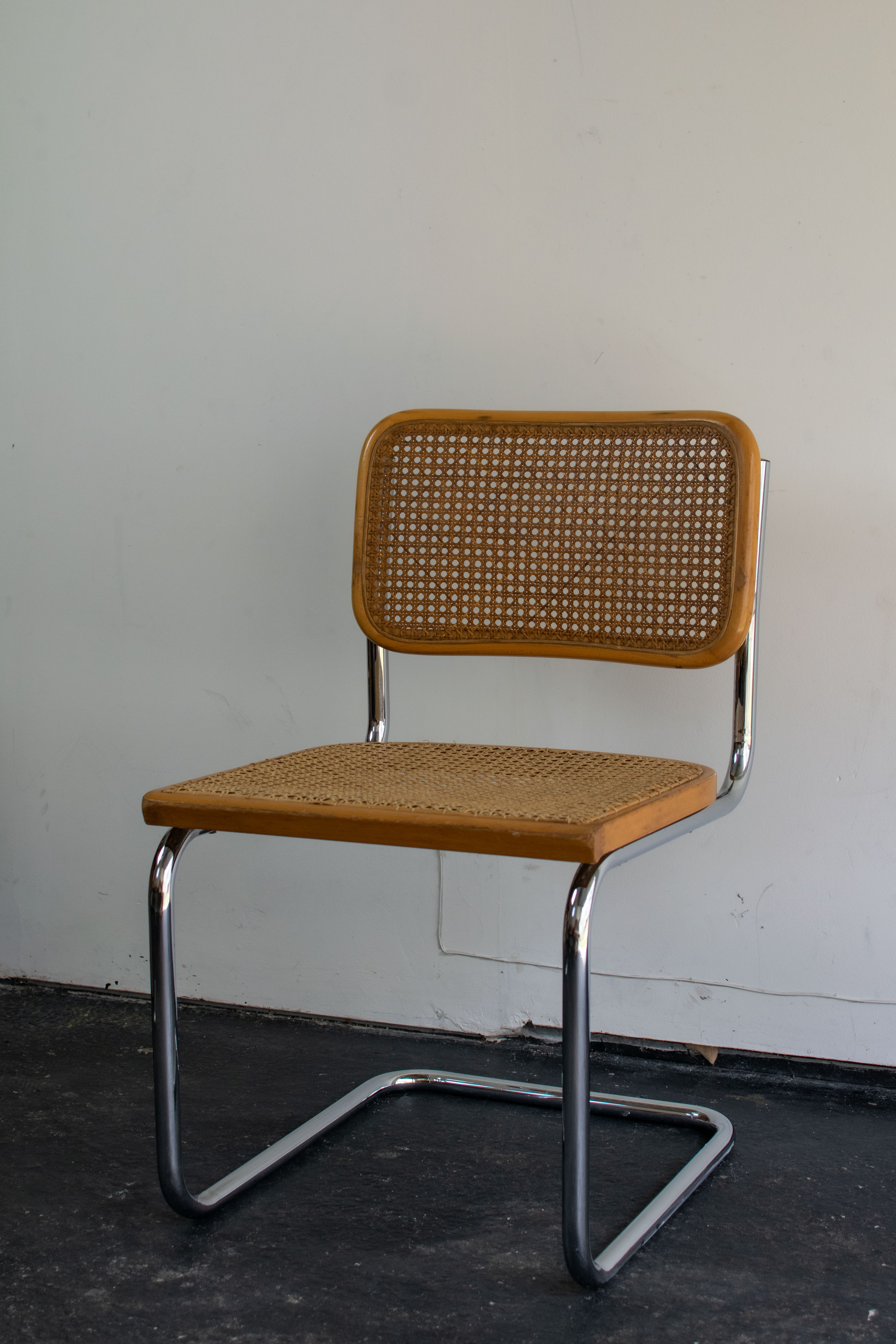 Cesca b32 chair by Marcel Breuer