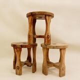 Ensemble de 3 tabourets en pin conçus et produits en Suède, années 1940