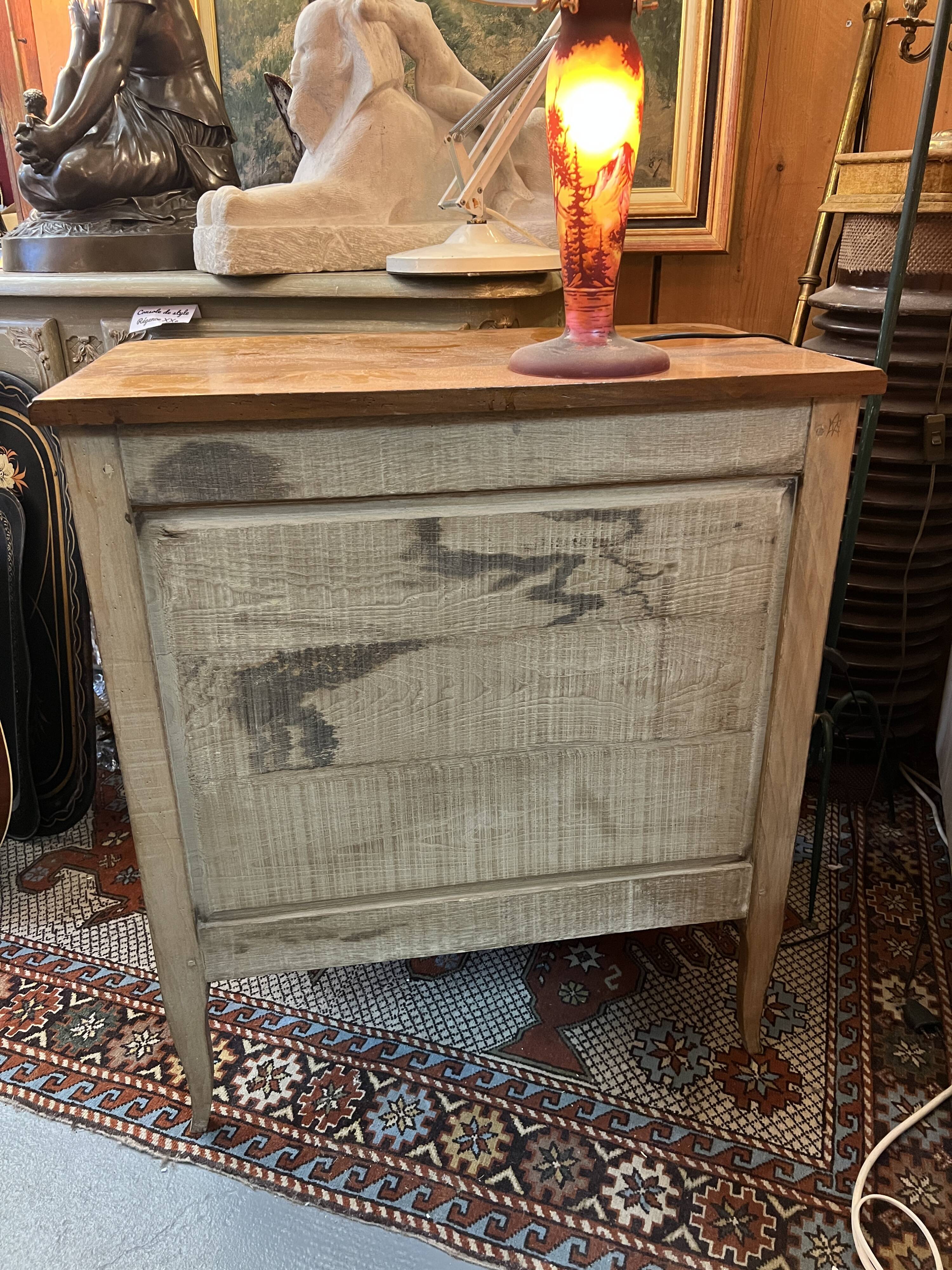 Transitional chest of drawers in solid cherry wood, early 20th century