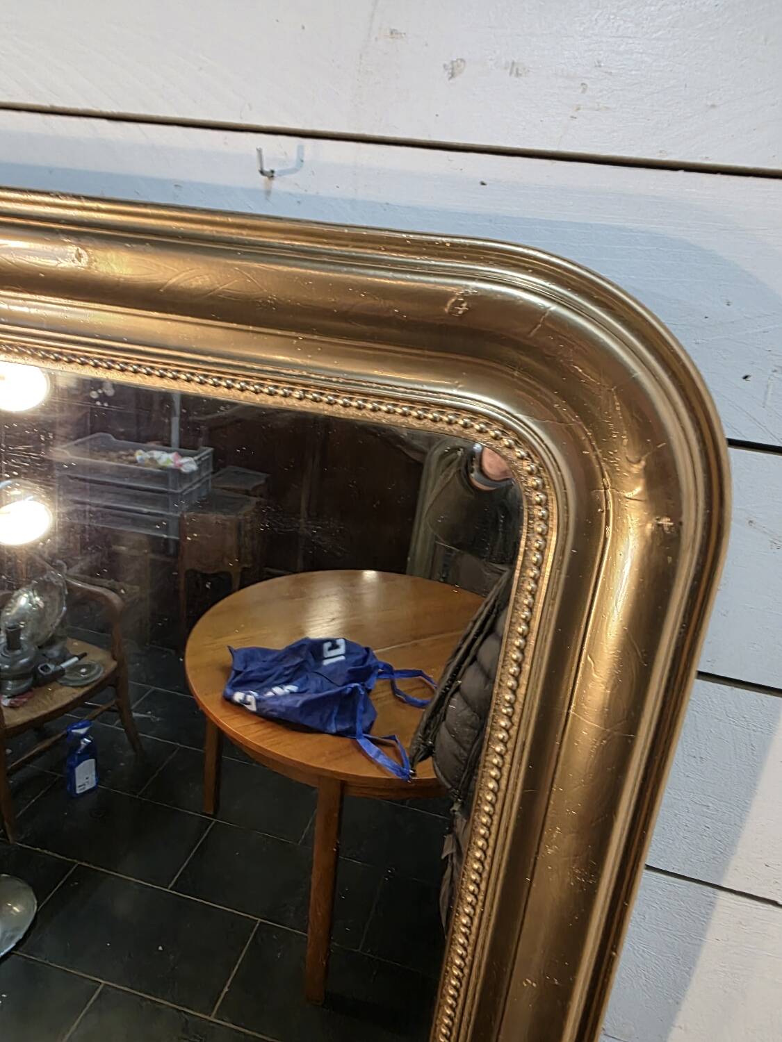 Miroir style Louis Philippe doré,  104×77cm