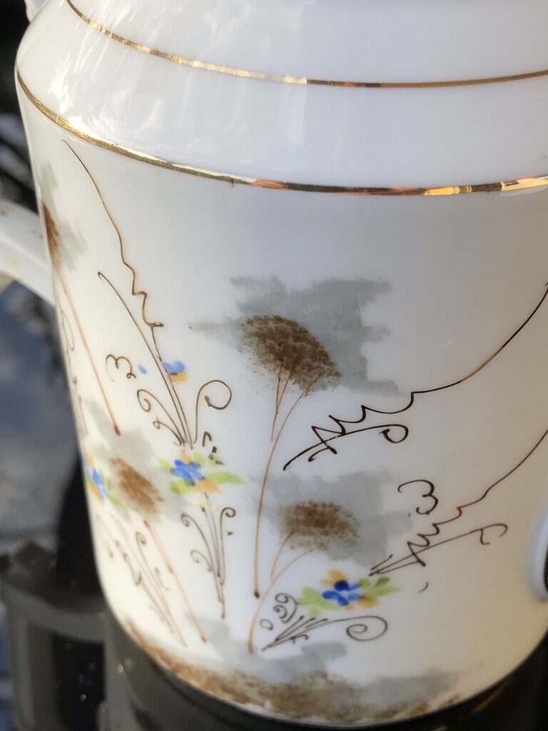 Porcelain coffee maker