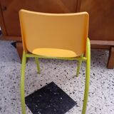 Chaise enfant années 70 R. Bontemps