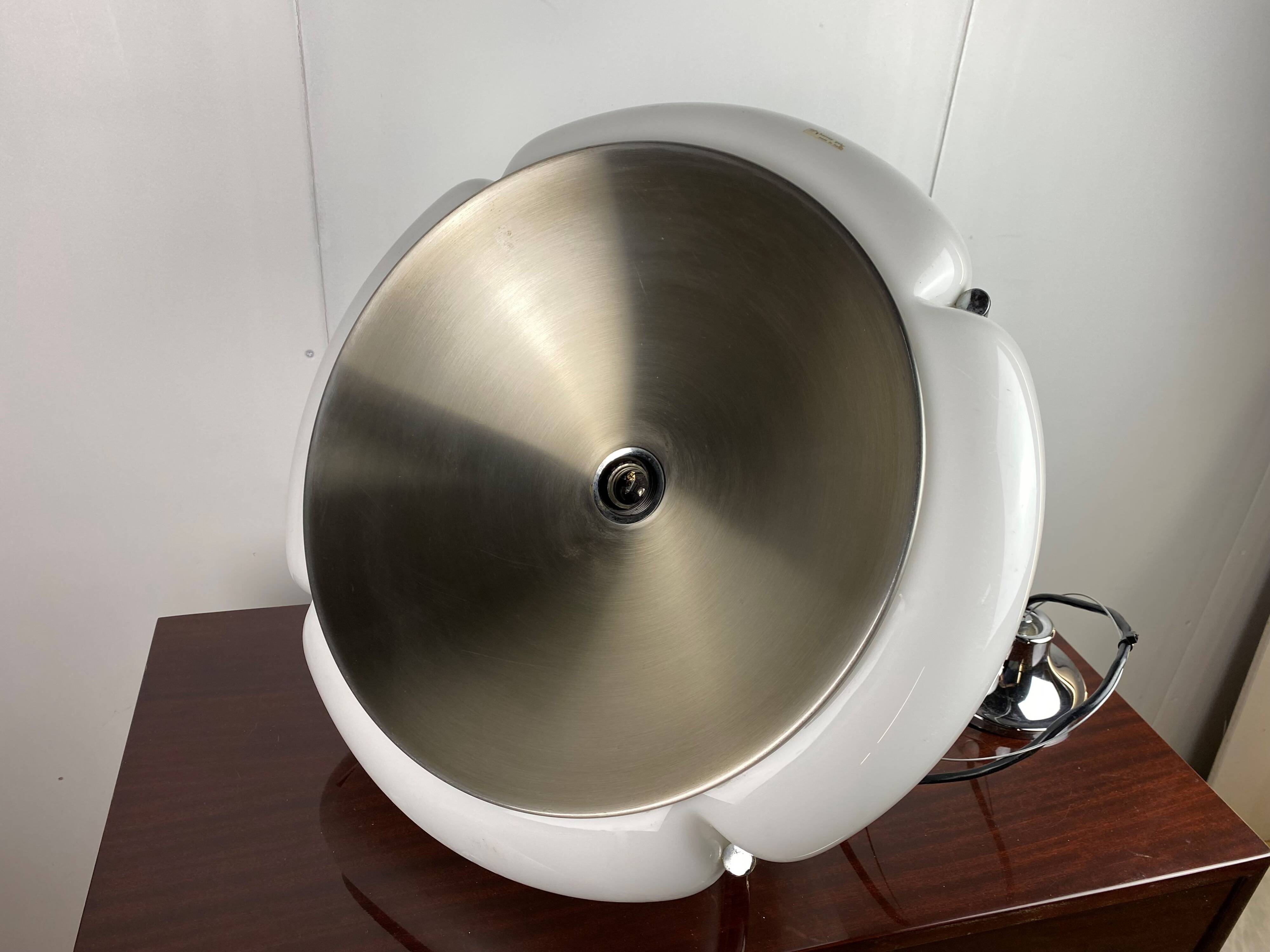 Quadrifoglio Harvey Guzzini pendant light by Gae Aulenti vintage 1970