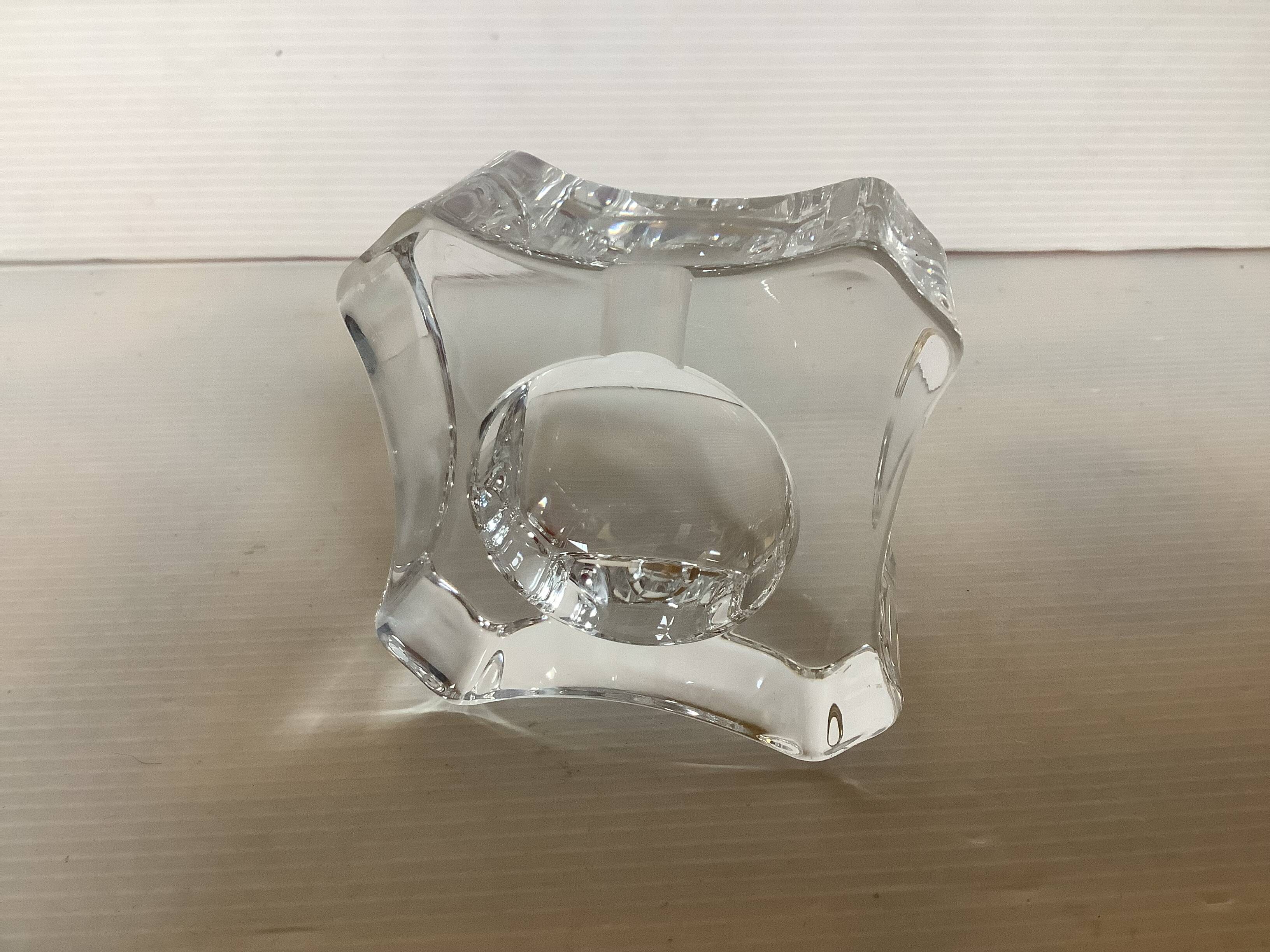 Individual ashtray signed Sèvres crystal