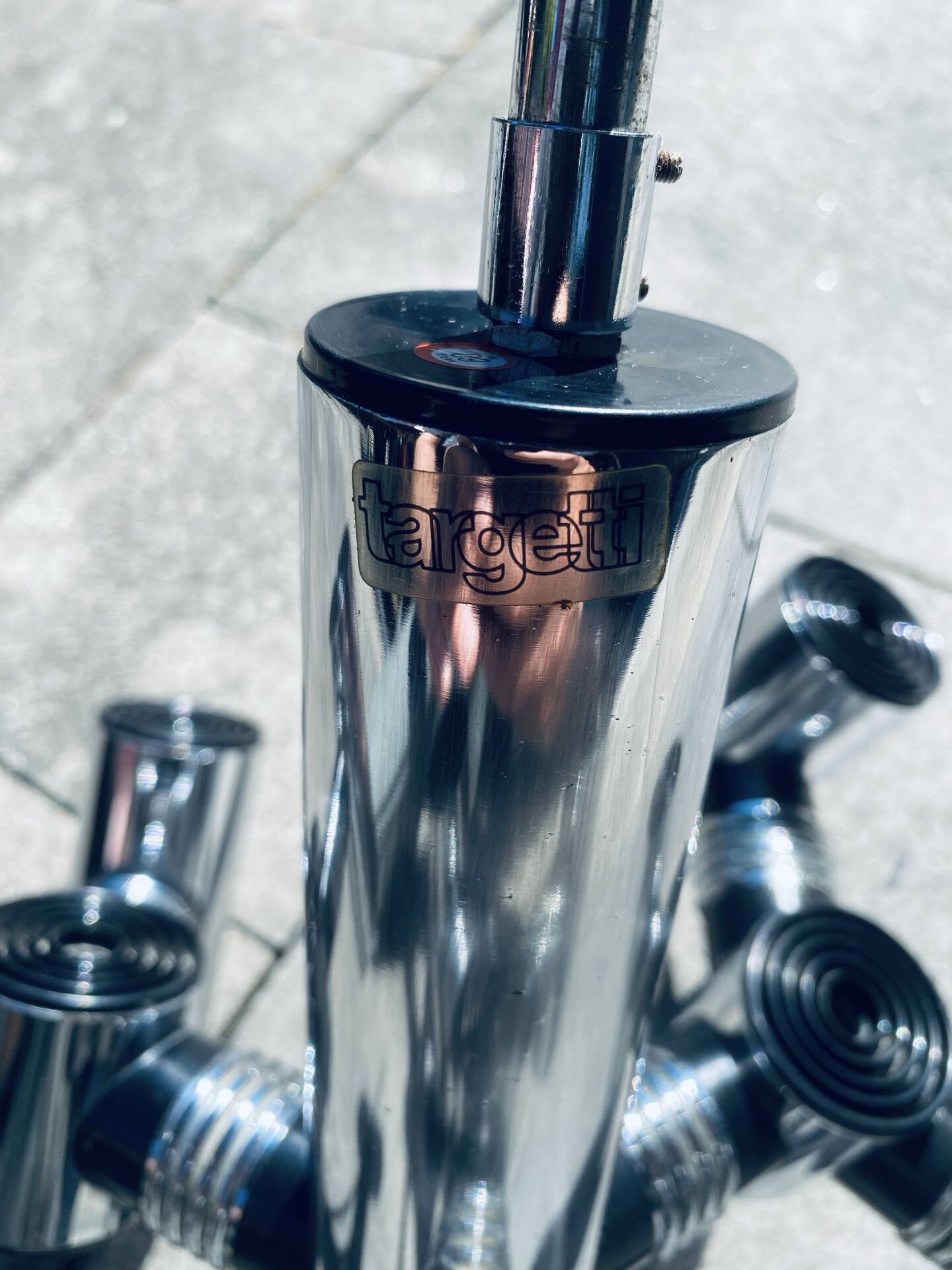 Lustre Targetti vintage chrome noir, style Space Age années 70