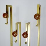 Portemanteau en laiton et bois du milieu du siècle. Italie années 1970