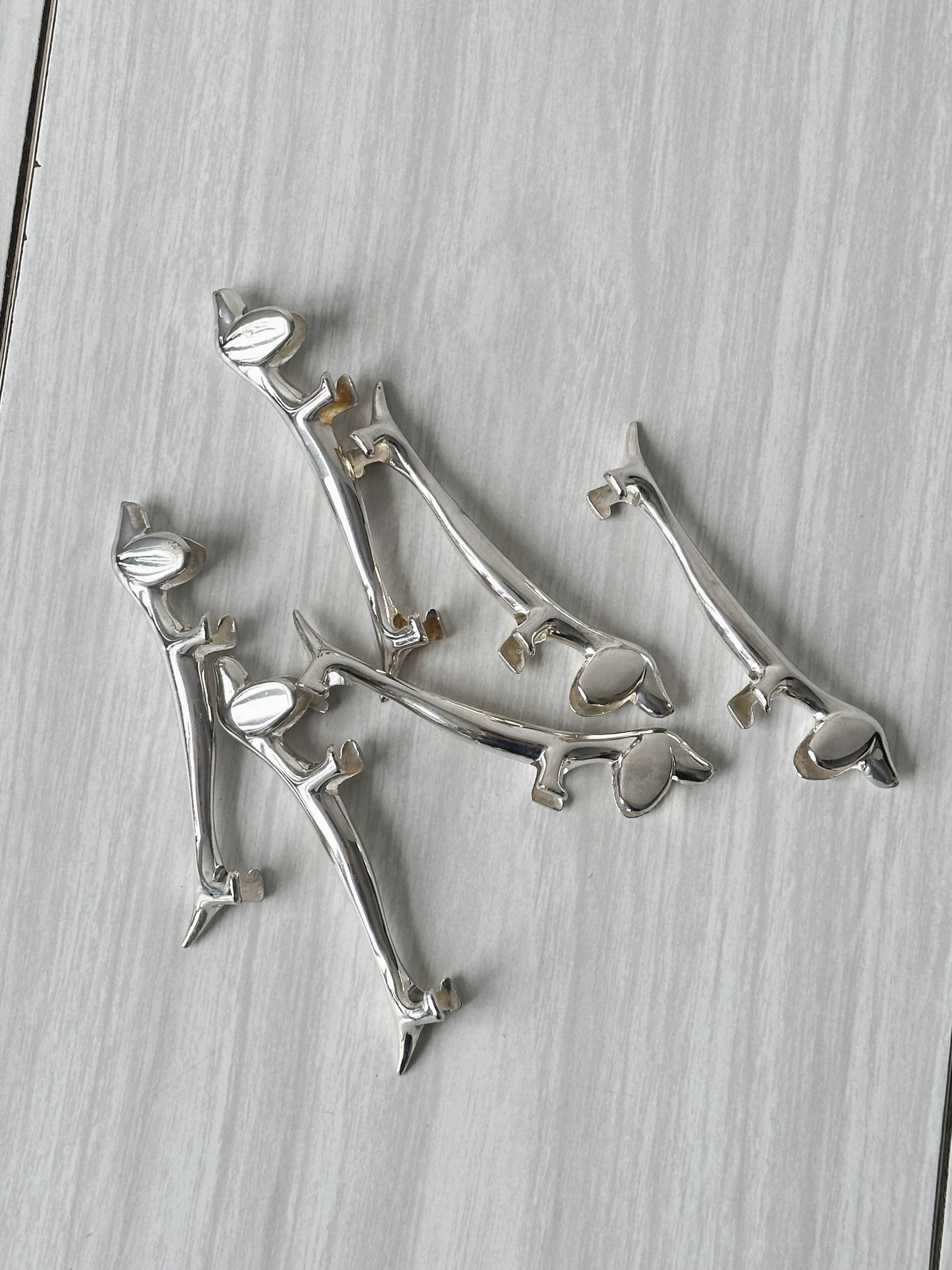White stainless steel dachshund knife holder