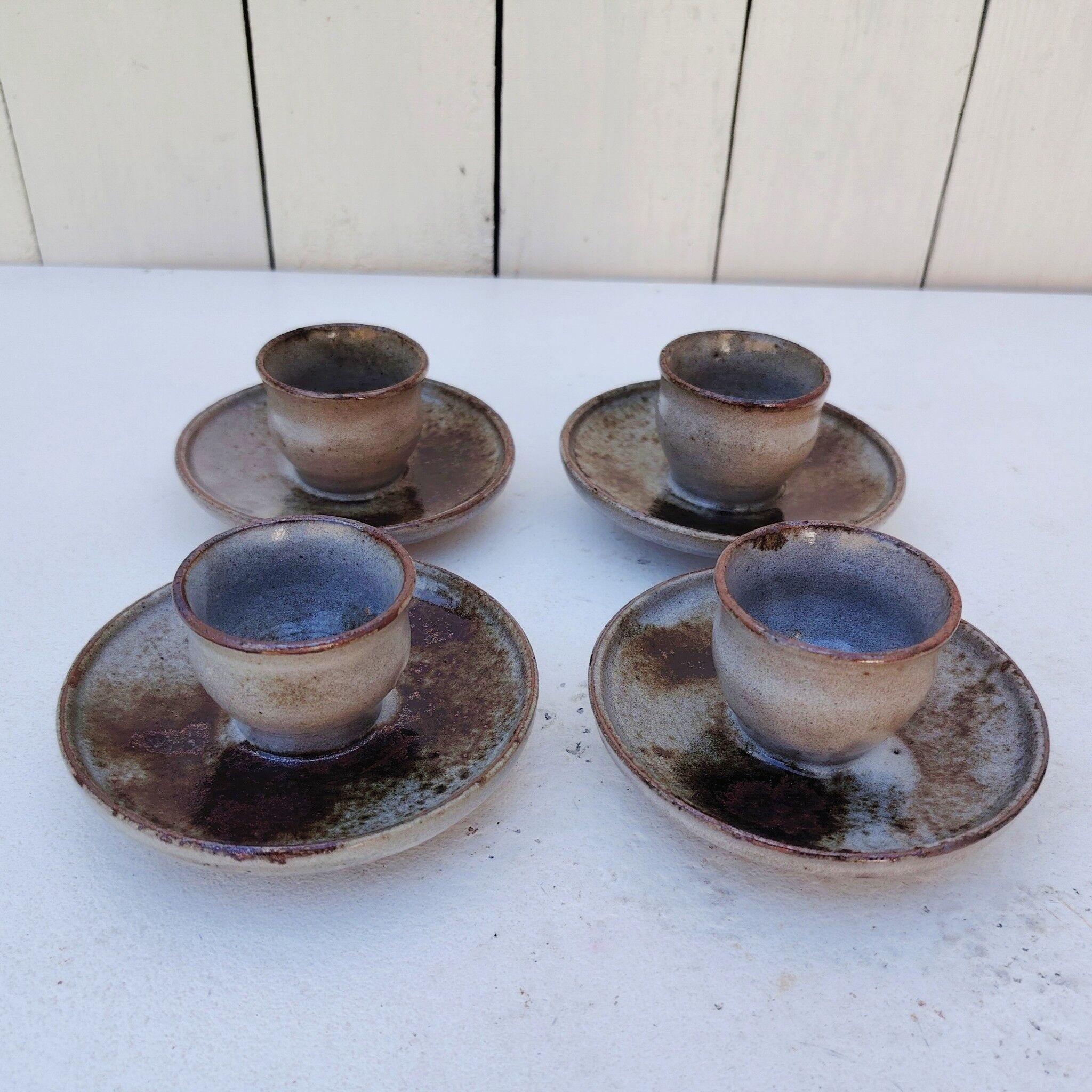4 egg cups, ceramic, Chantal & Thierry Robert