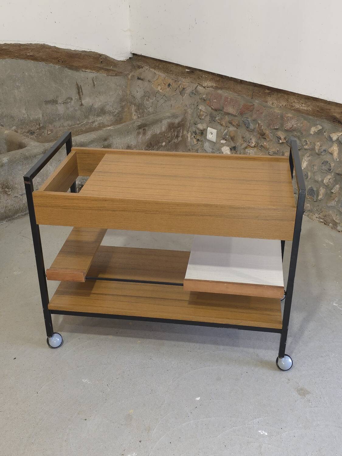 Pierre Guariche serving trolley circa 1960