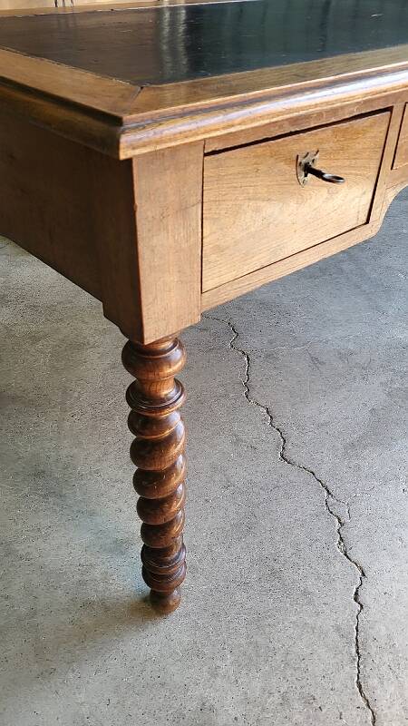 Desk with 3 drawers louis philippe from the 19th century