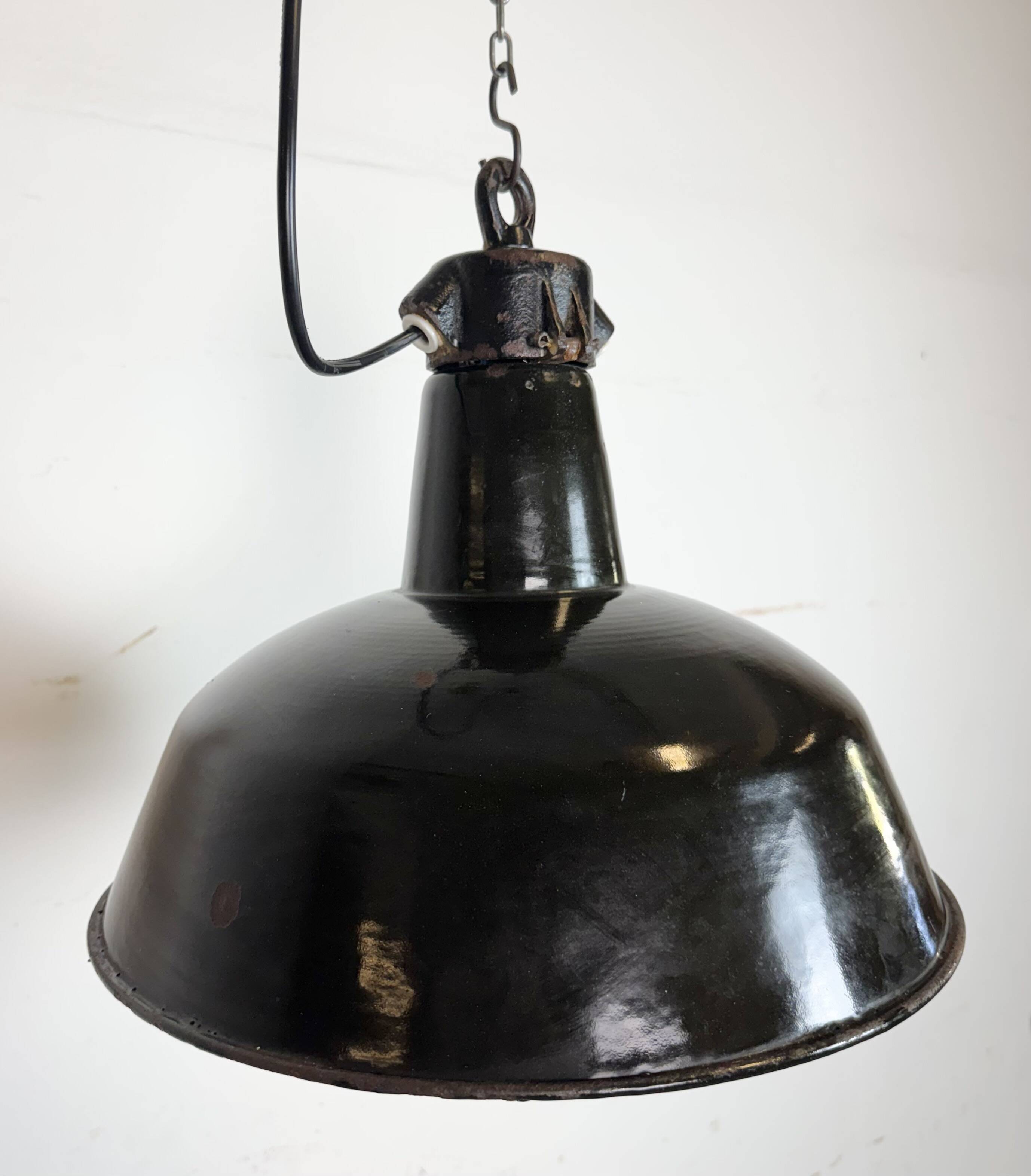 Industrial Black Enamel Factory Lamp with Cast Iron Top, 1950s