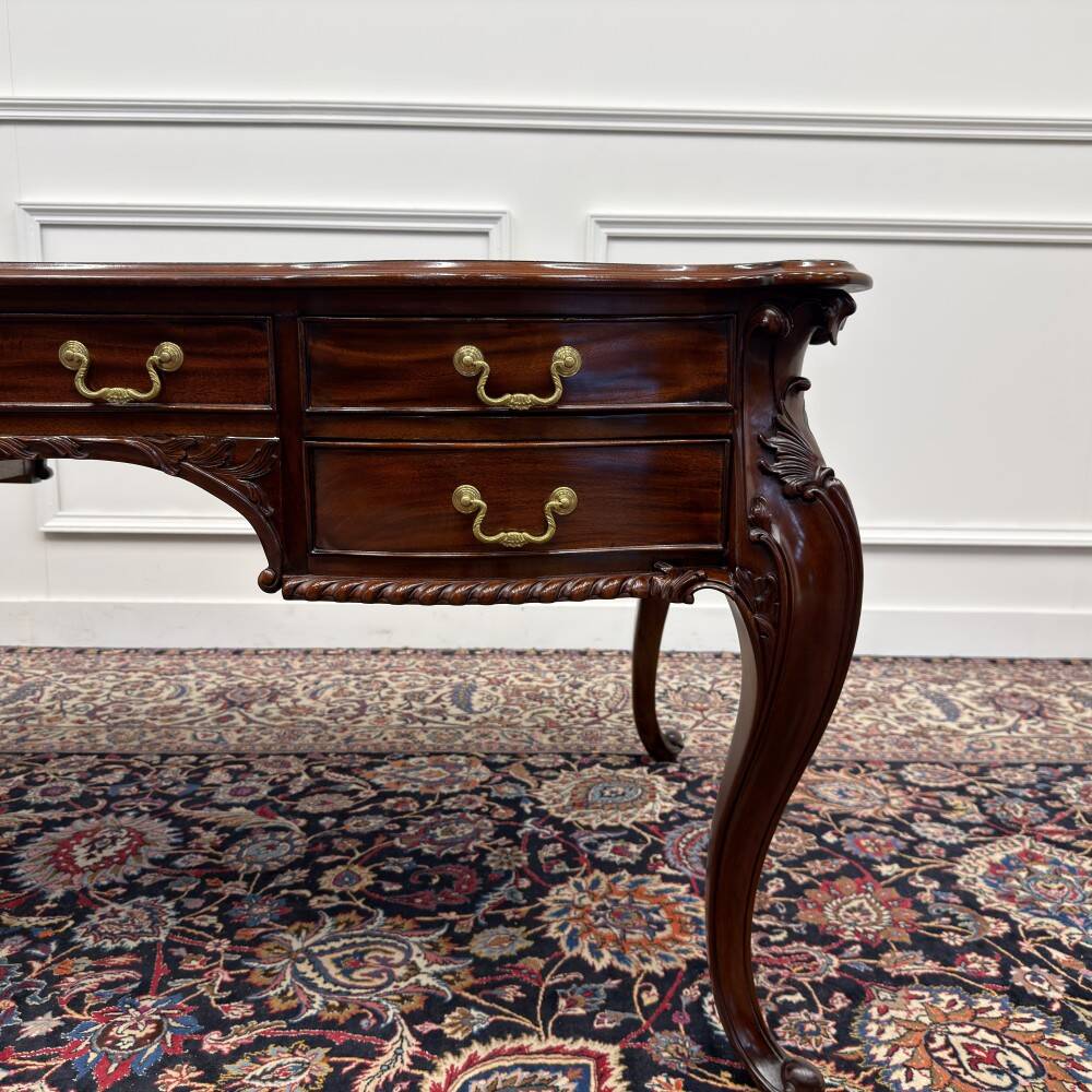 Bureau d'écriture anglais antique classique