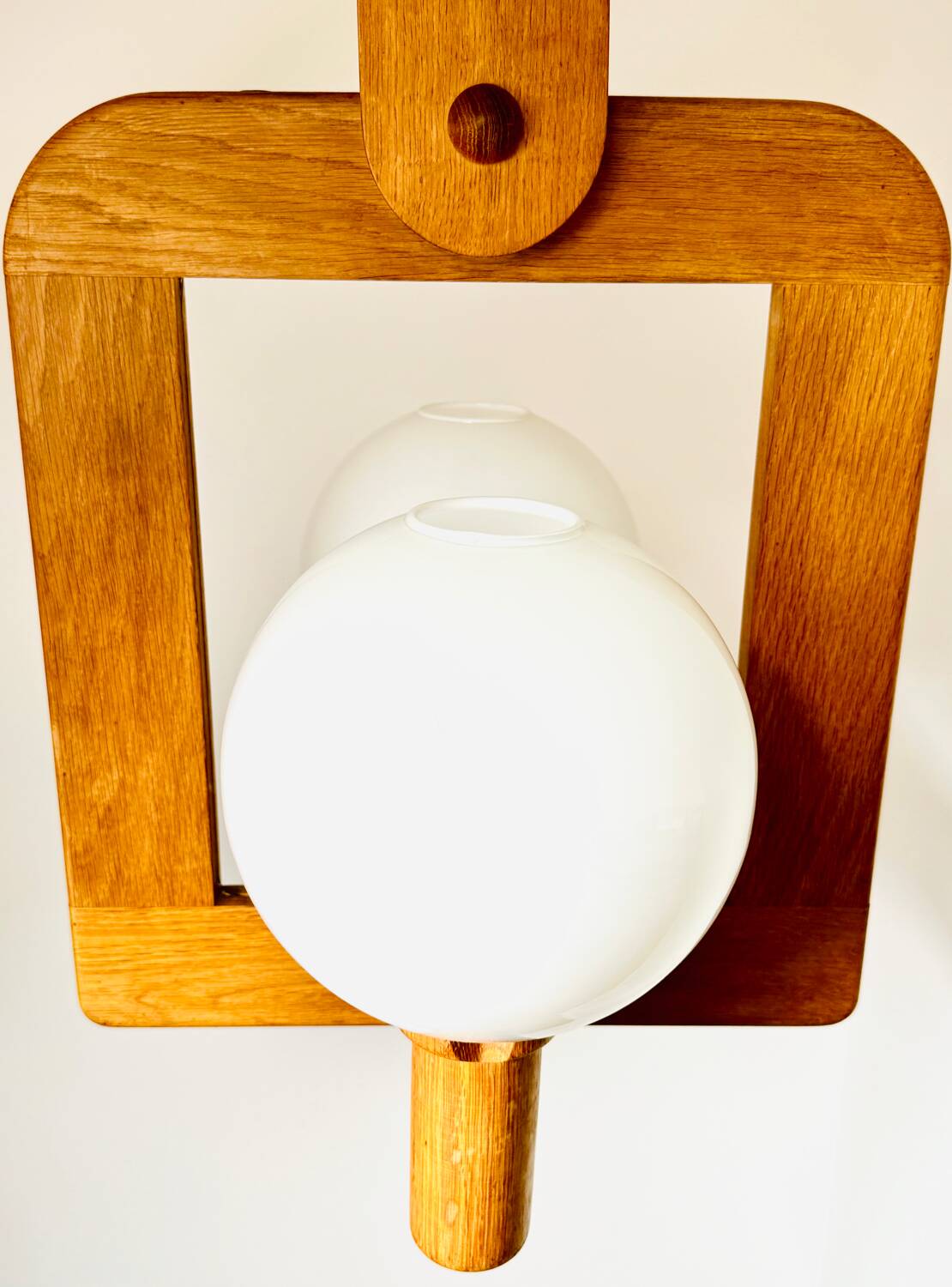 Mérignies Guillerme and Chambron ceiling light