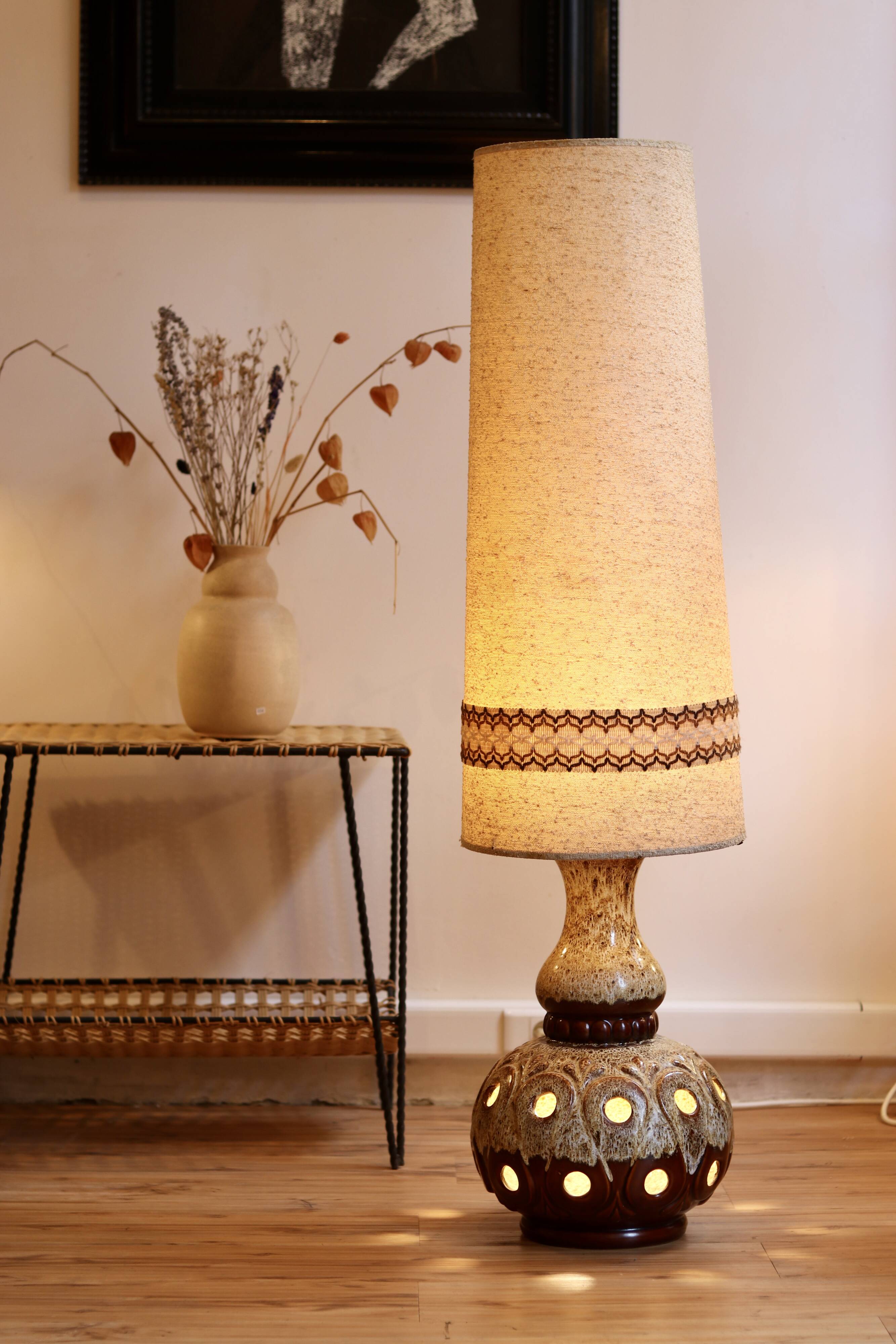 Large vintage German floor lamp from the 1970s.