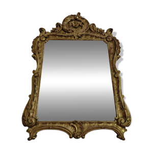 Miroir en bois doré,