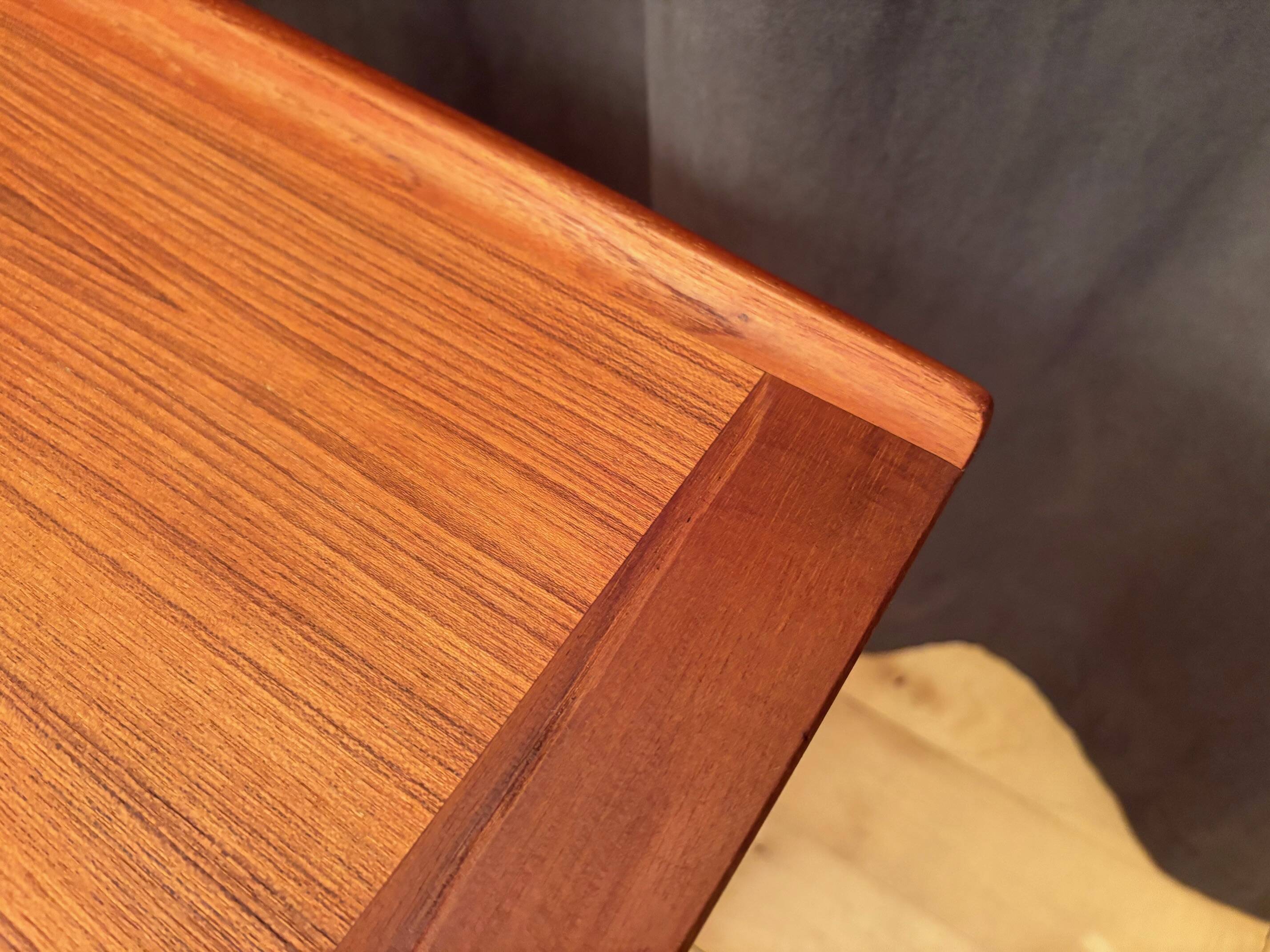 Coffee table designed by Grete Jalk, Glostrup Møbelfabrik, 1960s