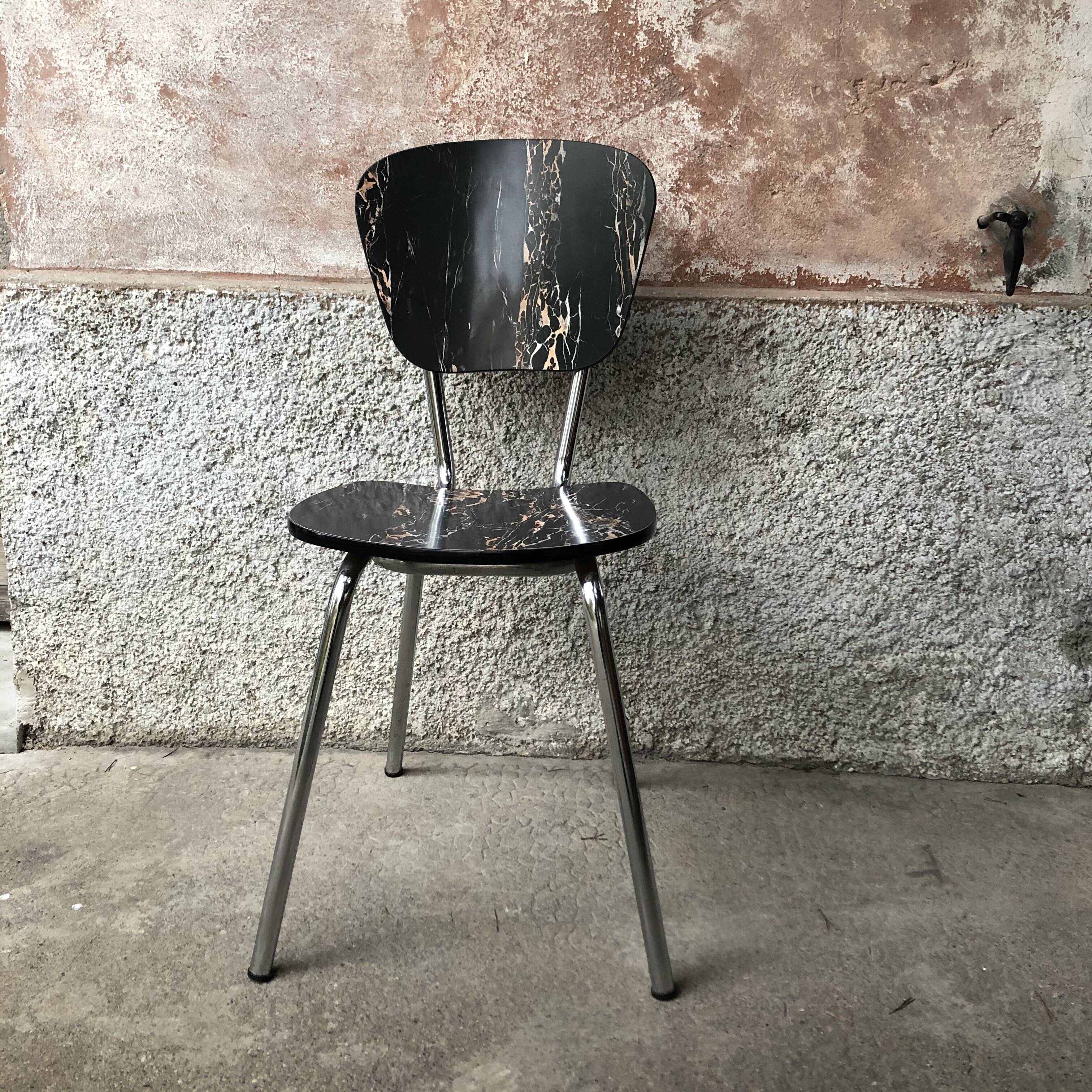 Roundtable and chairs