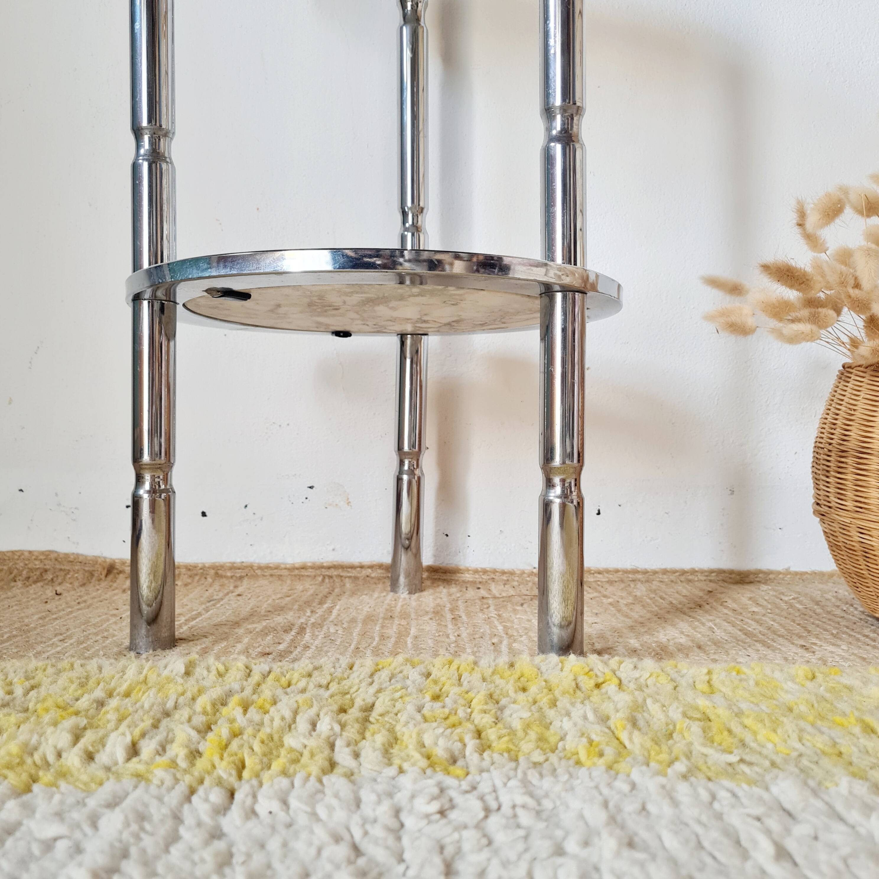 Table d'appoint en marbre et chrome, Italie années 70