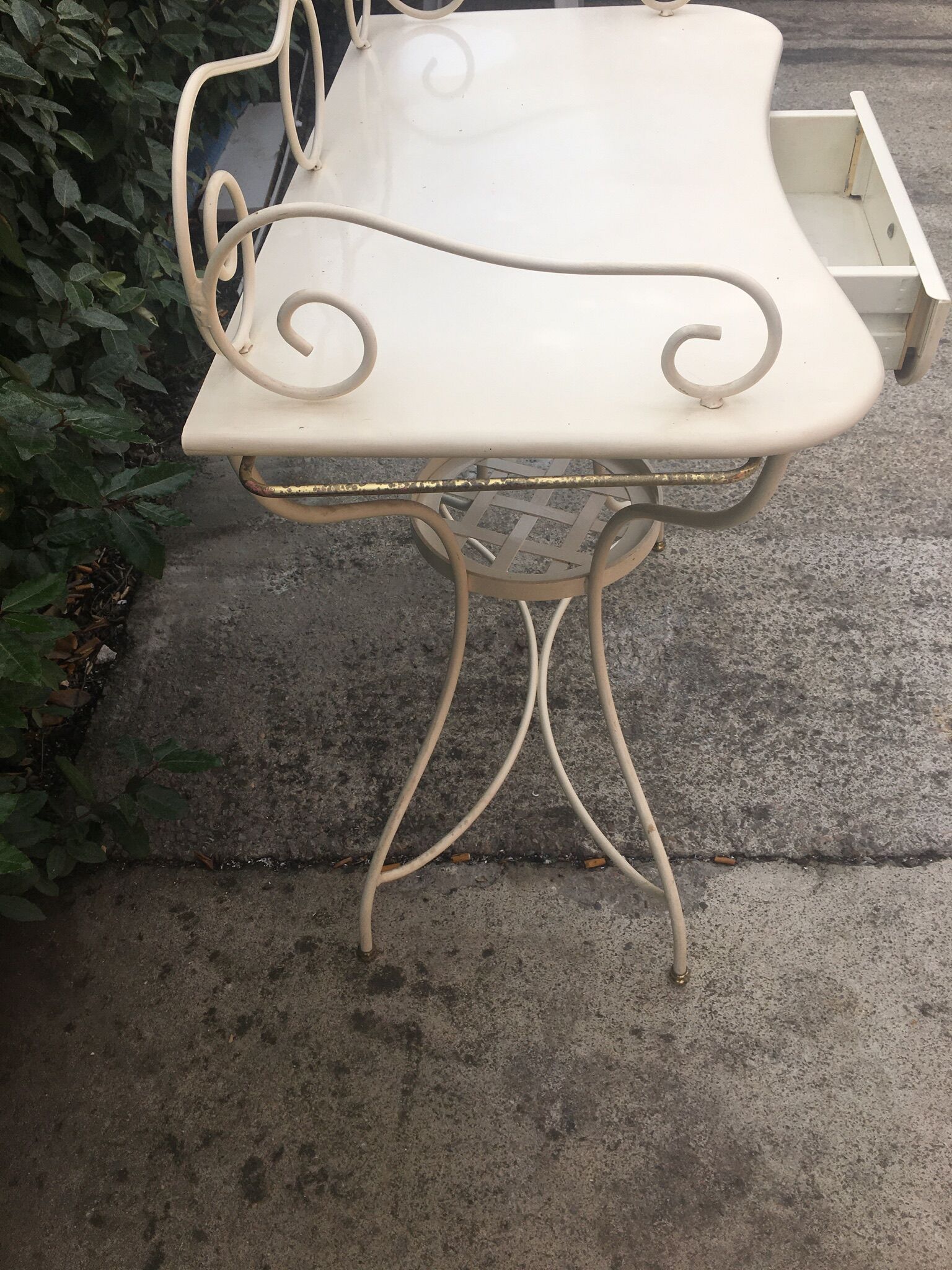 Vintage Italian design dressing table