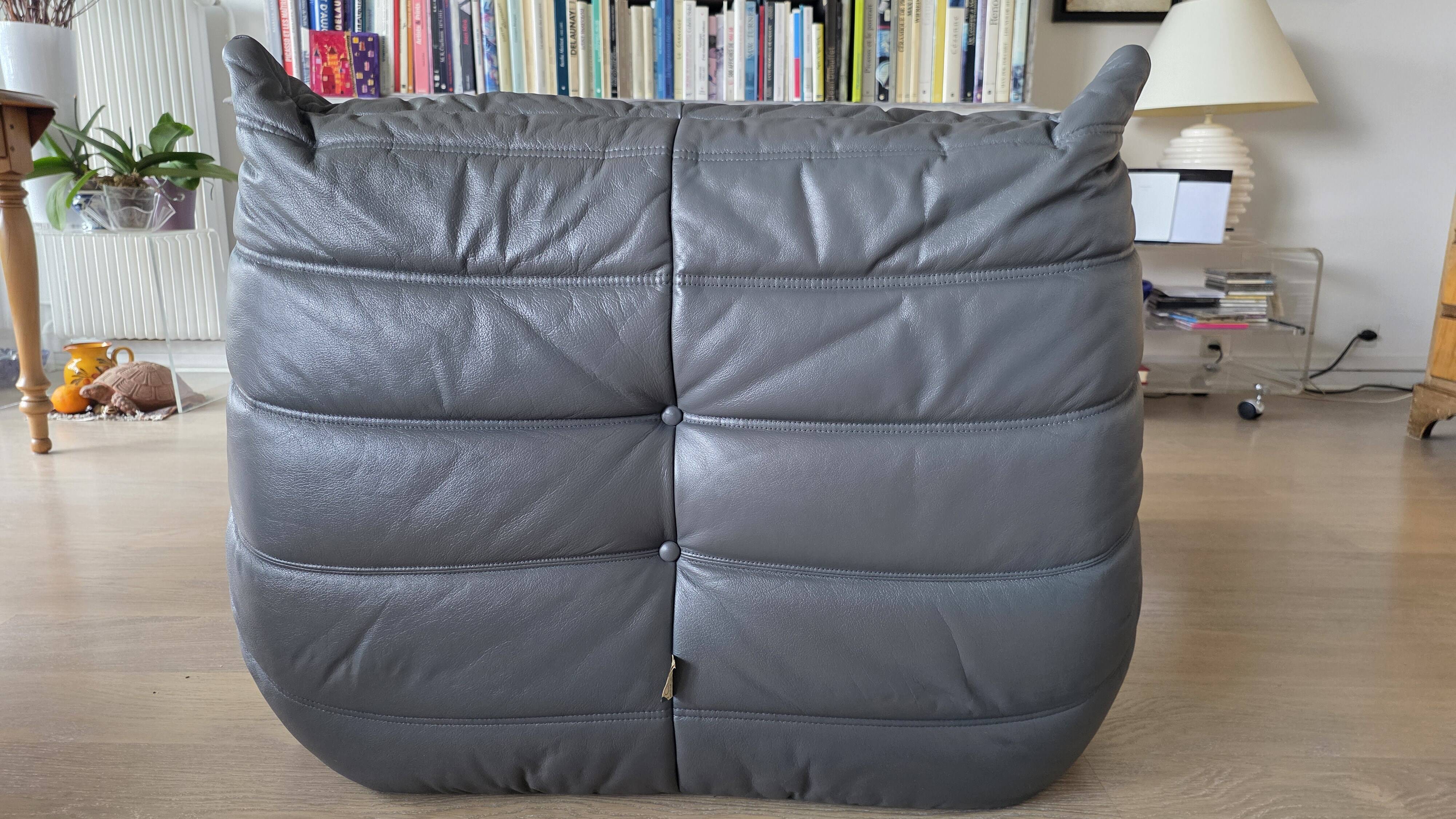 Vintage original Togo leather set – Ligne Roset with tags