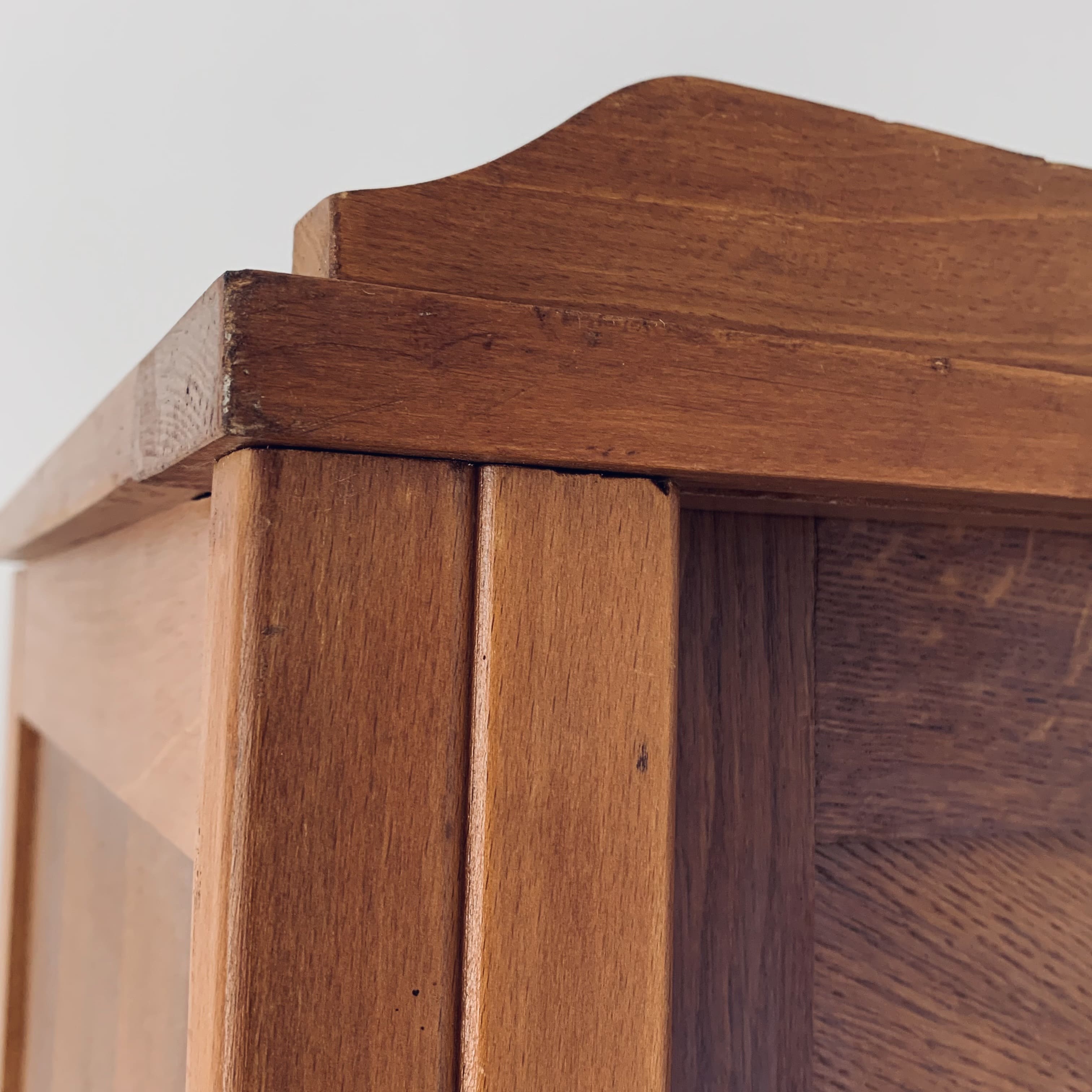 Vintage wardrobe/ wardrobe