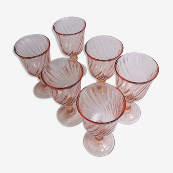 6 pink-footed glasses