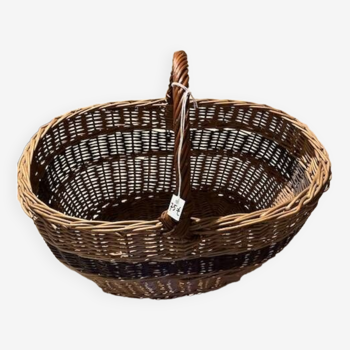 WICKER BASKET