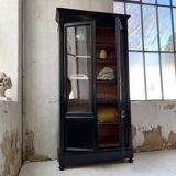 Napoleon 3 walnut window glass cabinet