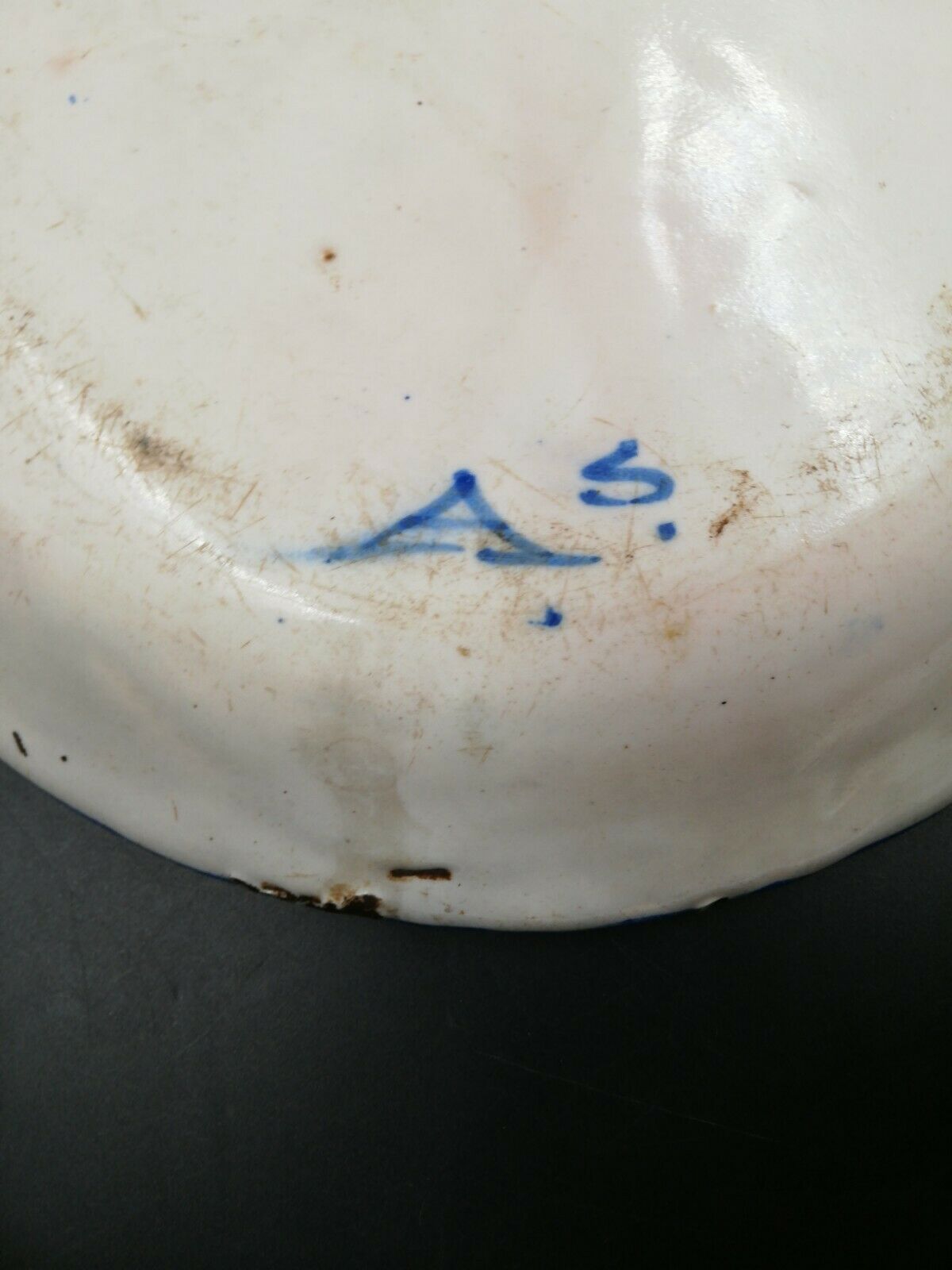 18th-century earthenware dish