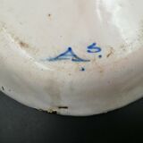 Plat en faïence XVIIIe