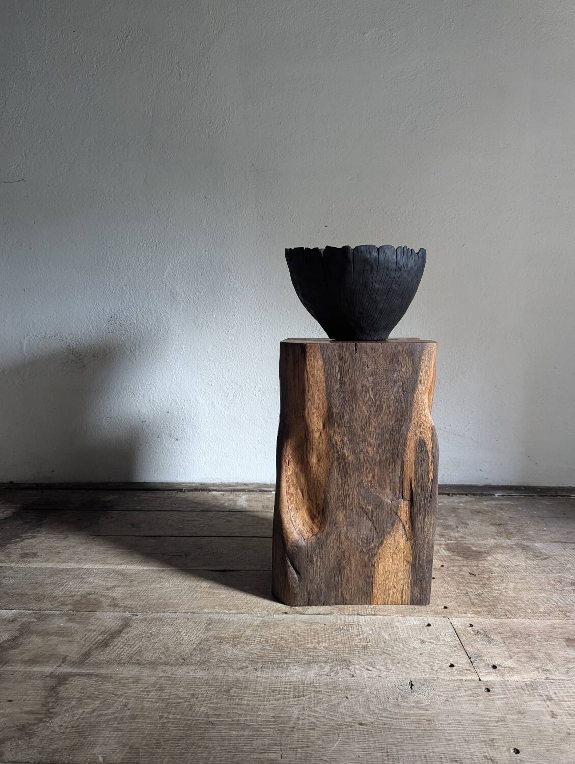 Antique oak pedestal