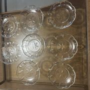 Set of 8 crystal bowls with floral decoration, France early 20th century.